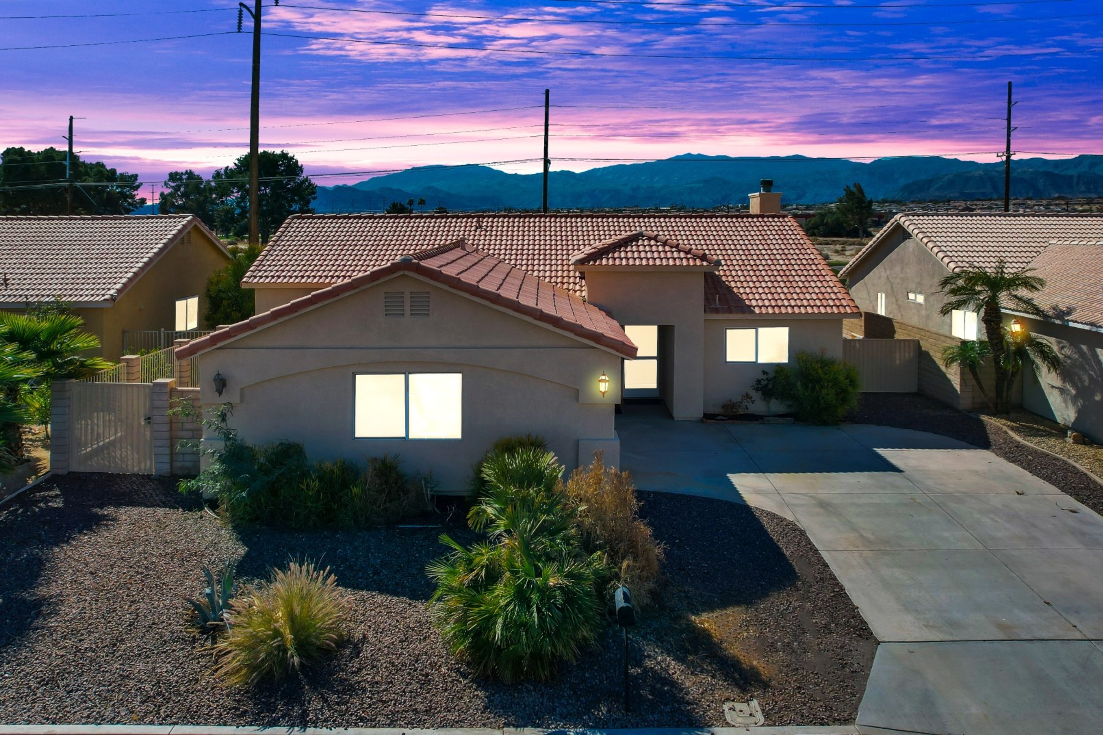White Sands Dr, Thousand Palms, CA 92276 #1