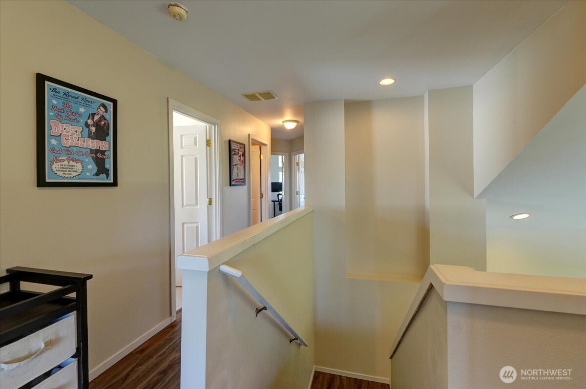 Auburn, Washington, 98092, United States, 4 Bedrooms Bedrooms, ,3 BathroomsBathrooms,Residential,For Sale,1902286
