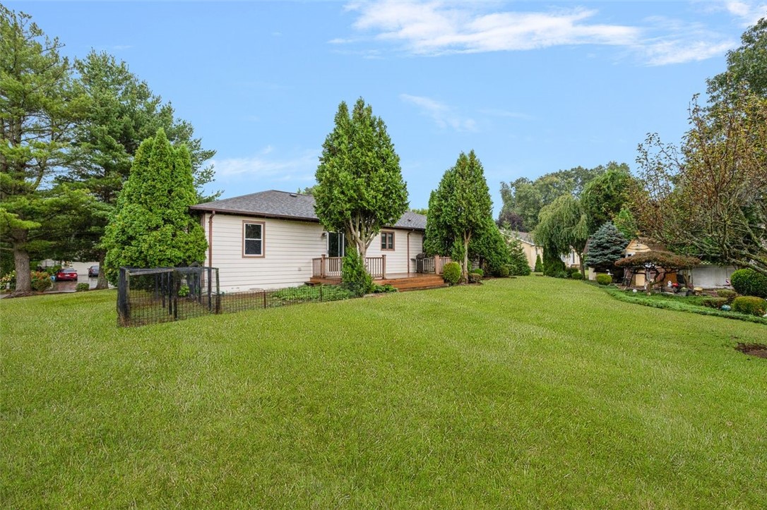 Cranston, Rhode Island, 02921, United States, 3 Bedrooms Bedrooms, ,2 BathroomsBathrooms,Residential,For Sale,1940913