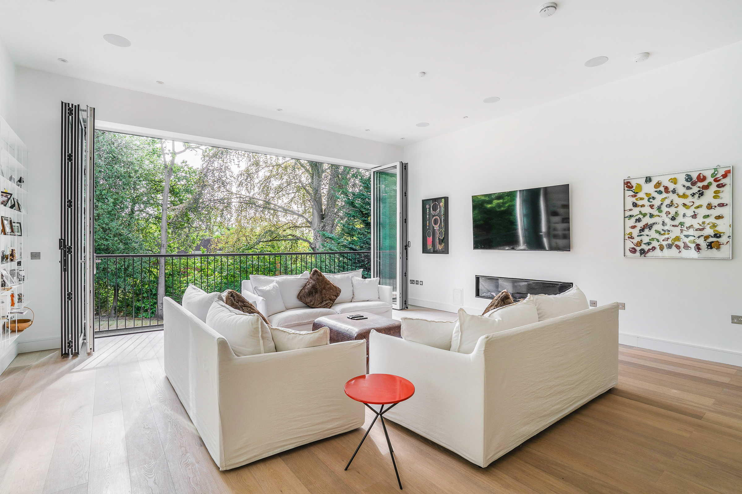  Five Bedroom Family Home with Gated Driveway, moments from Ascot High Street - 物件實景