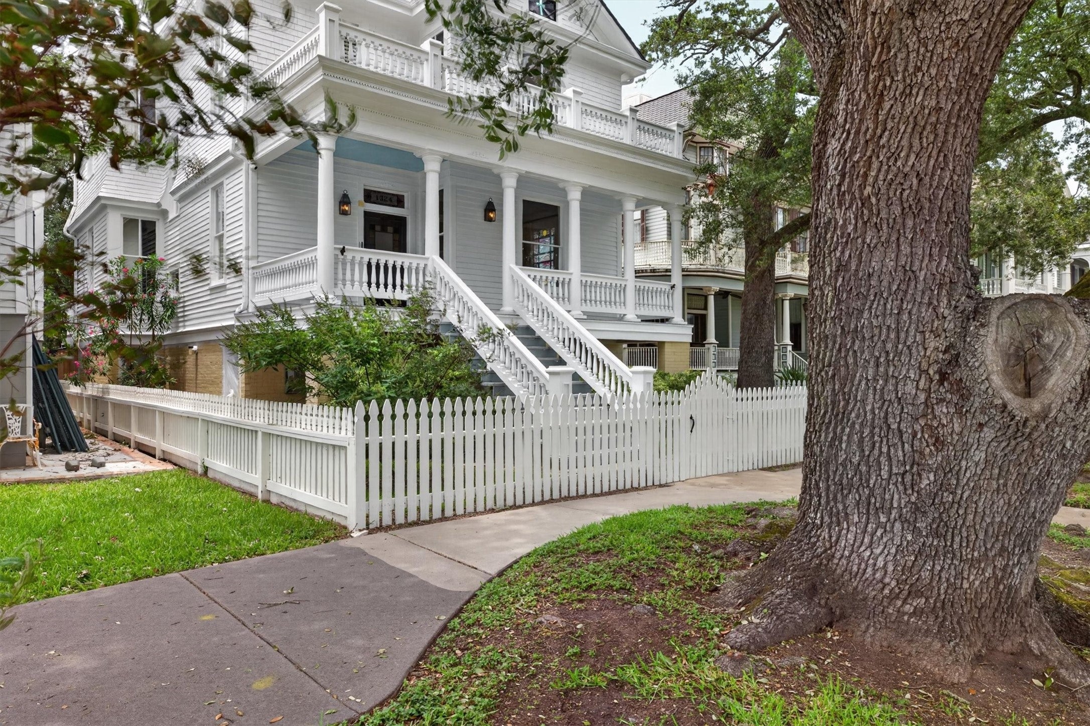 Sealy St, Galveston, TX 77550 #1