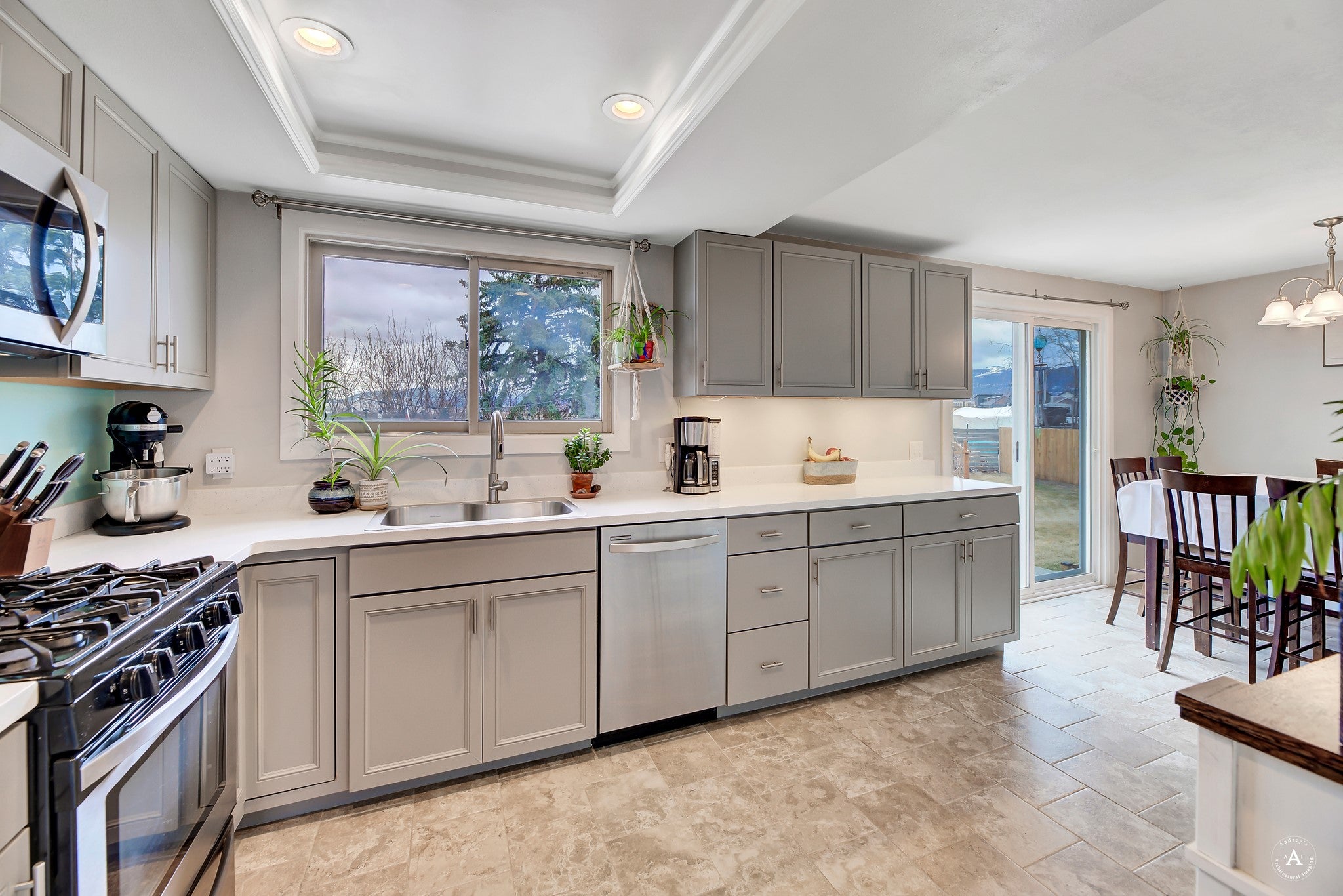 Helena, Montana, 59602, United States, 5 Bedrooms Bedrooms, ,3 BathroomsBathrooms,Residential,For Sale,1752683