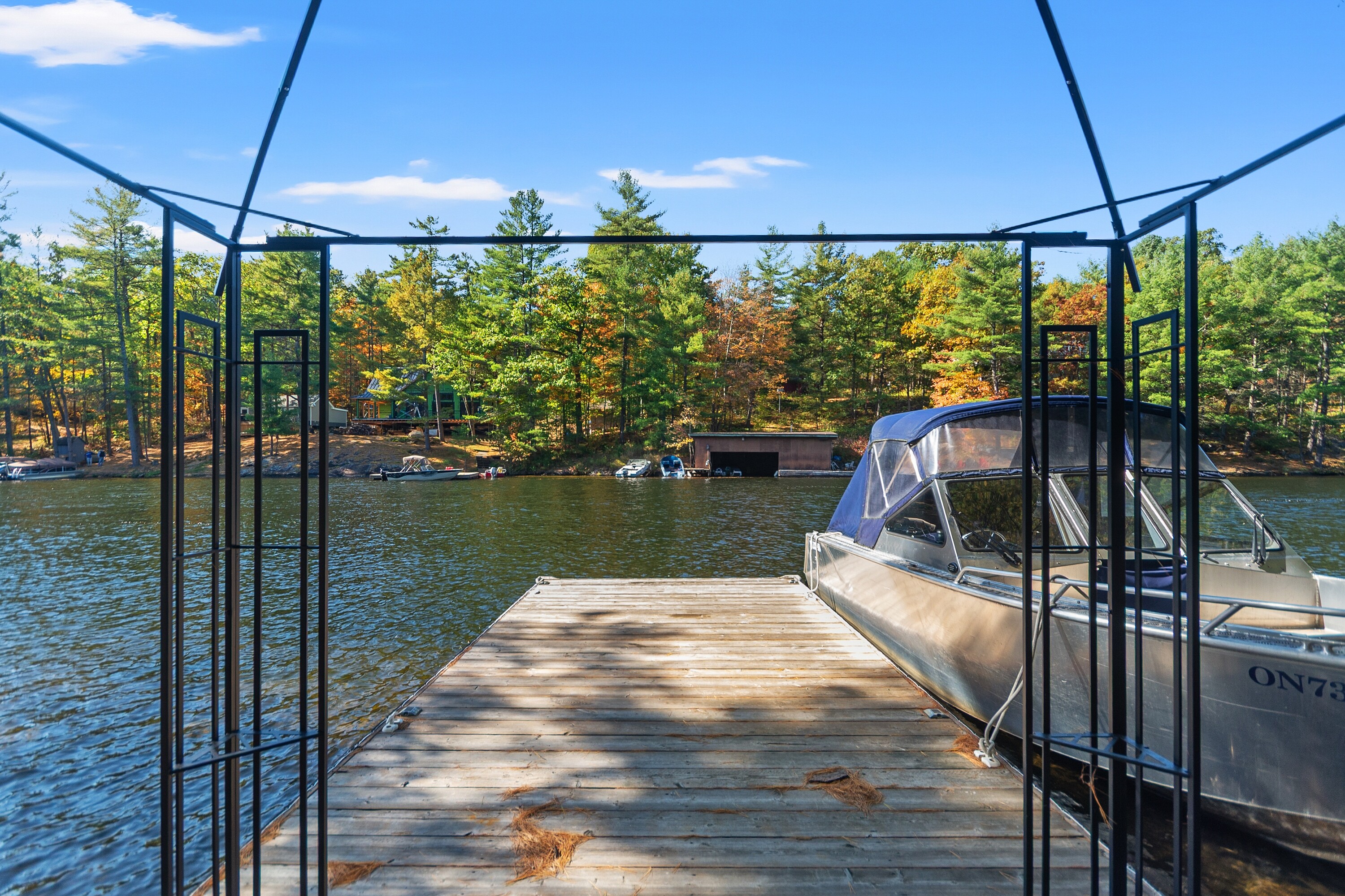  Go Home Lake Family Cottage - 物件實景