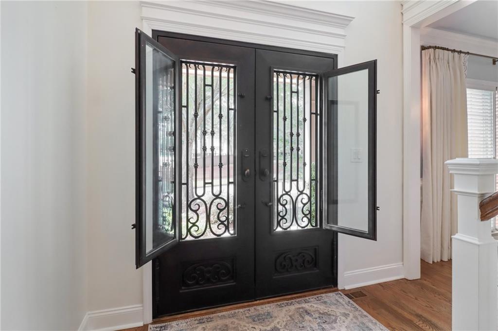 Alpharetta, Georgia, 30009, United States, 5 Bedrooms Bedrooms, ,4 BathroomsBathrooms,Residential,For Sale,1976407