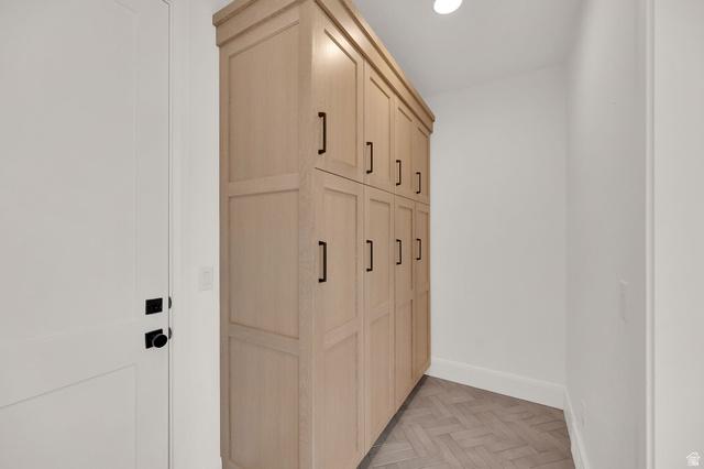 Draper, Utah, 84020, United States, 4 Bedrooms Bedrooms, ,4 BathroomsBathrooms,Residential,For Sale,2010415