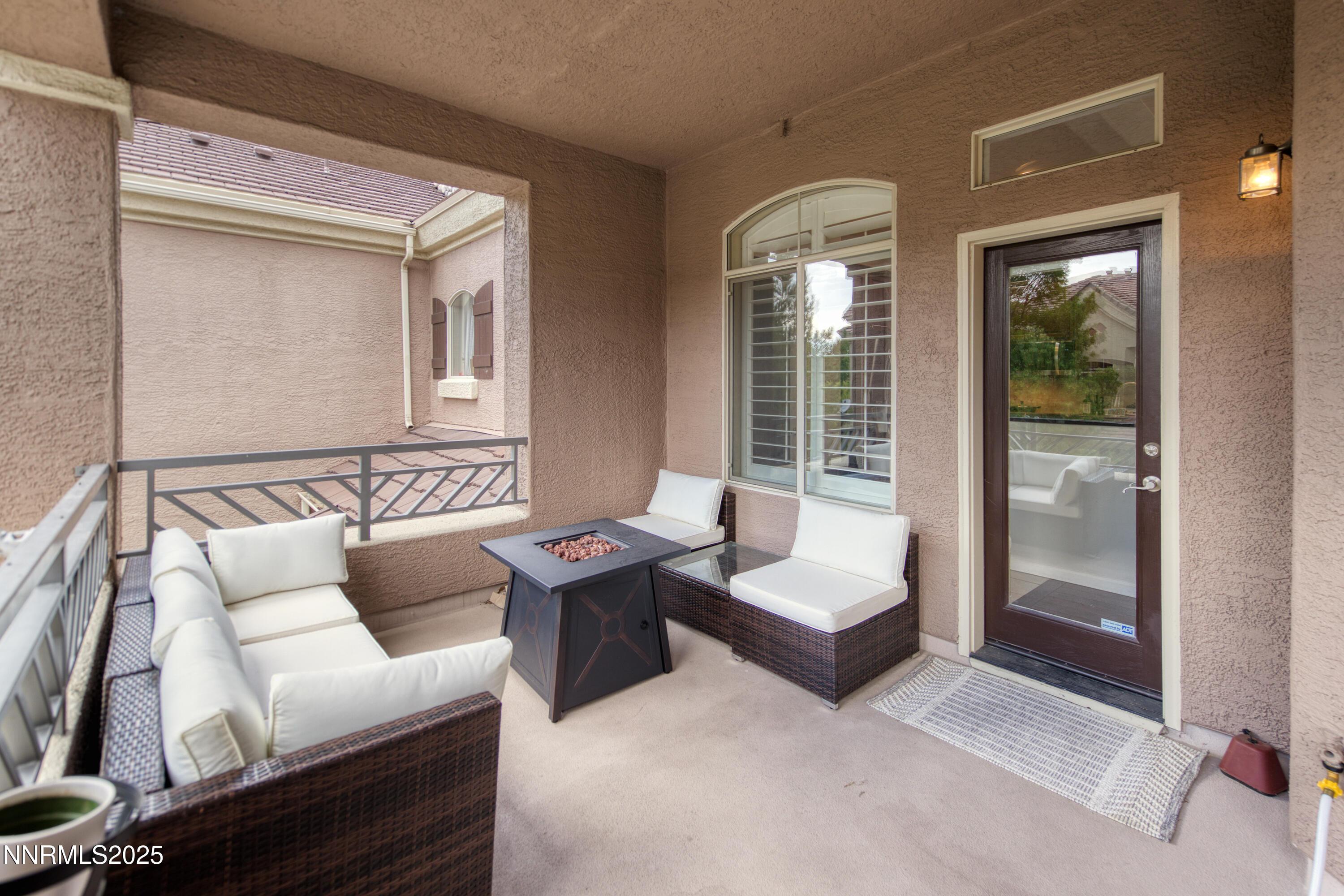 Reno, Nevada, 89521, United States, 2 Bedrooms Bedrooms, ,2 BathroomsBathrooms,Residential,For Sale,1932617