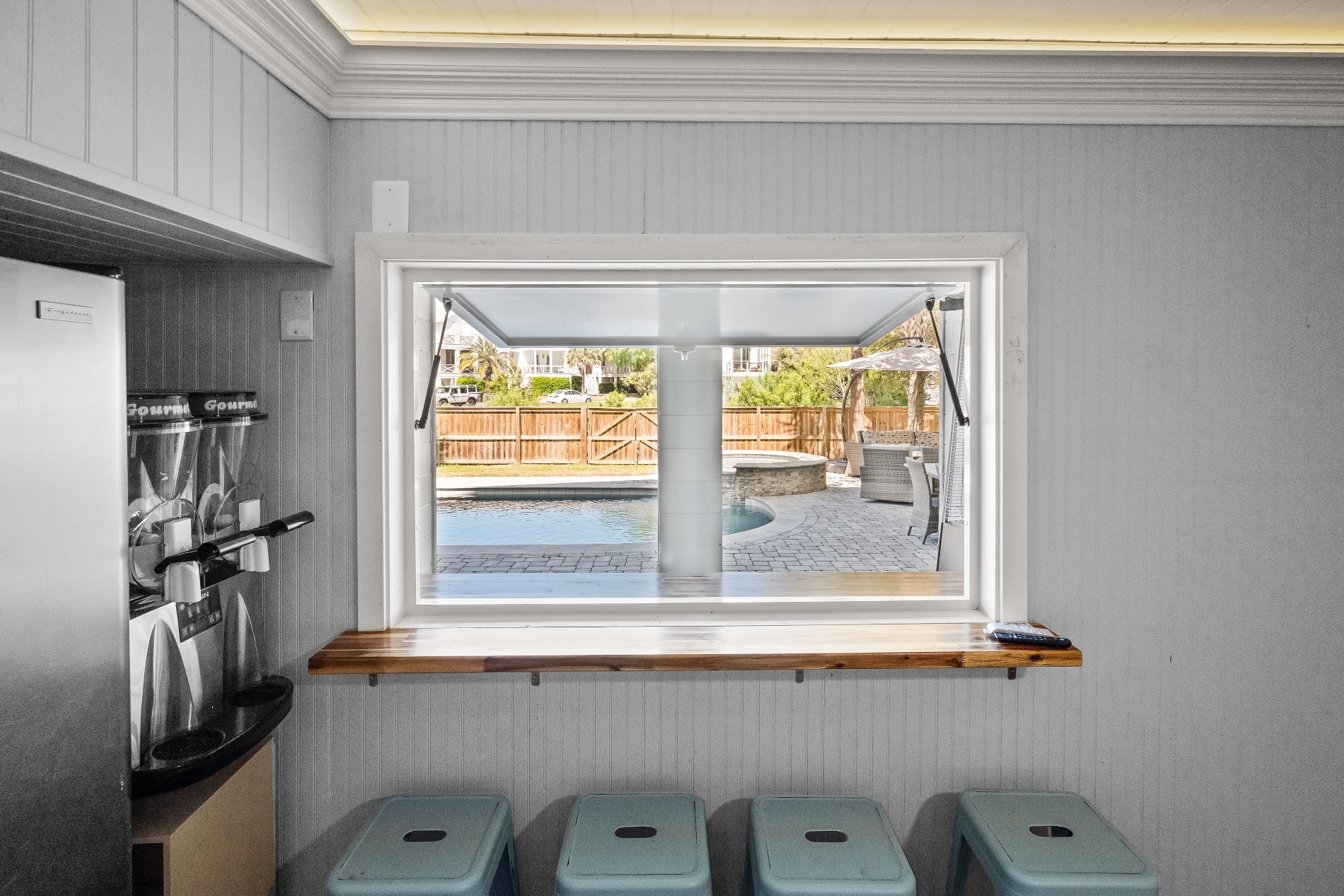  764 Post Oak Drive - 物件實景