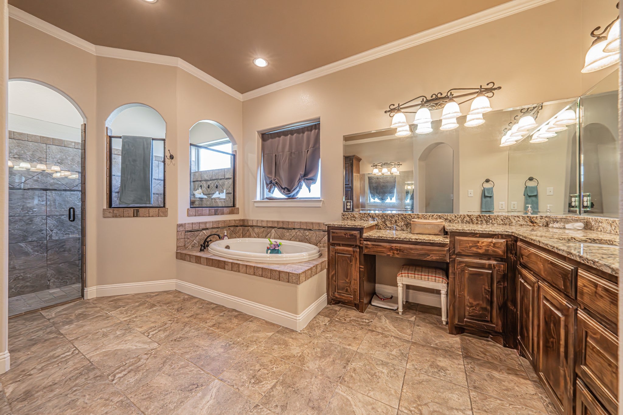 Aledo, Texas, 76008, United States, 4 Bedrooms Bedrooms, ,4 BathroomsBathrooms,Residential,For Sale,1982778