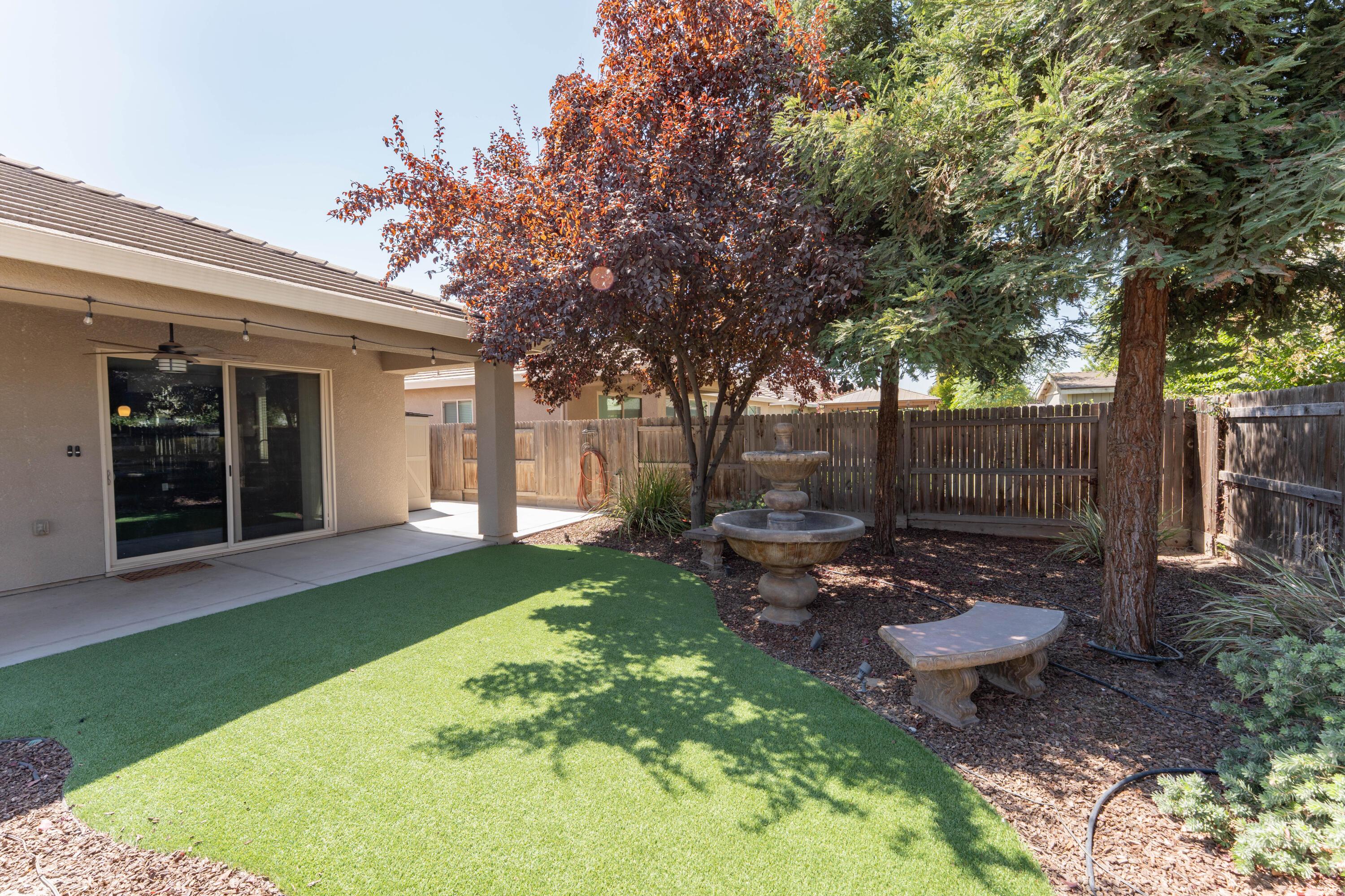 Tulare, California, 93274, United States, 4 Bedrooms Bedrooms, ,3 BathroomsBathrooms,Residential,For Sale,1975083