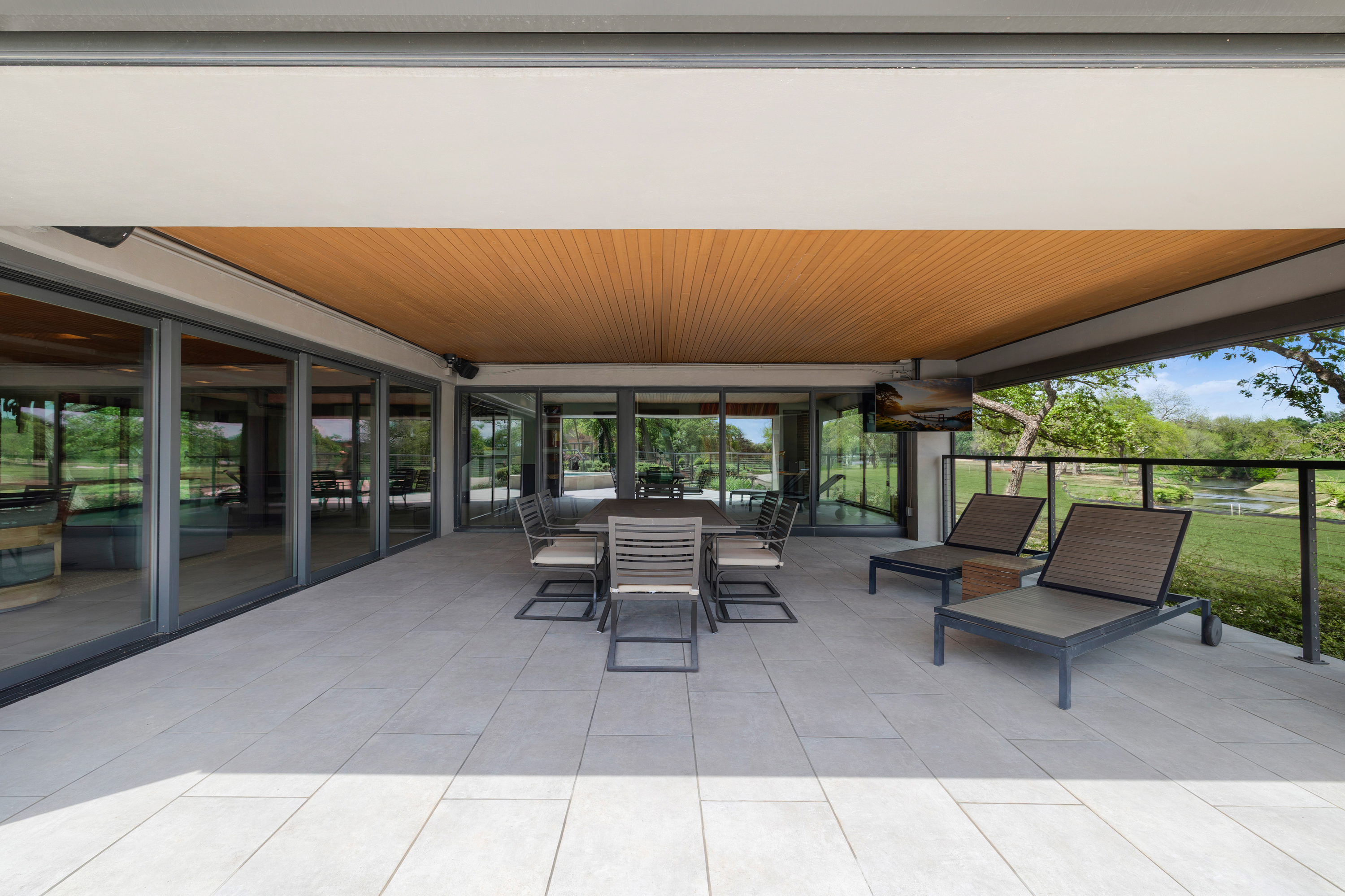  Refined Expression of Modern Luxury Overlooking the Golf Course - 物件實景