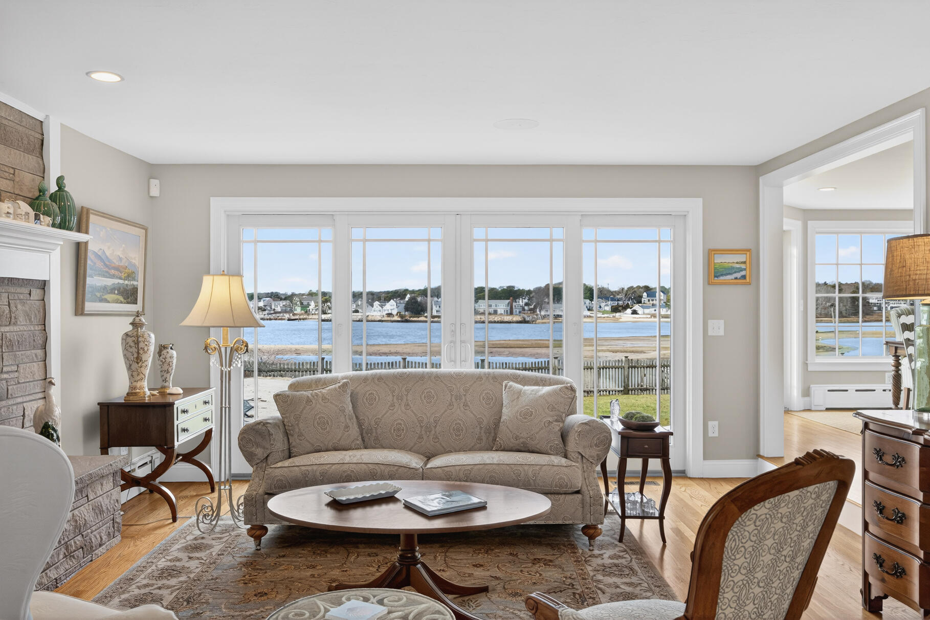  299 Main Street - 物件實景