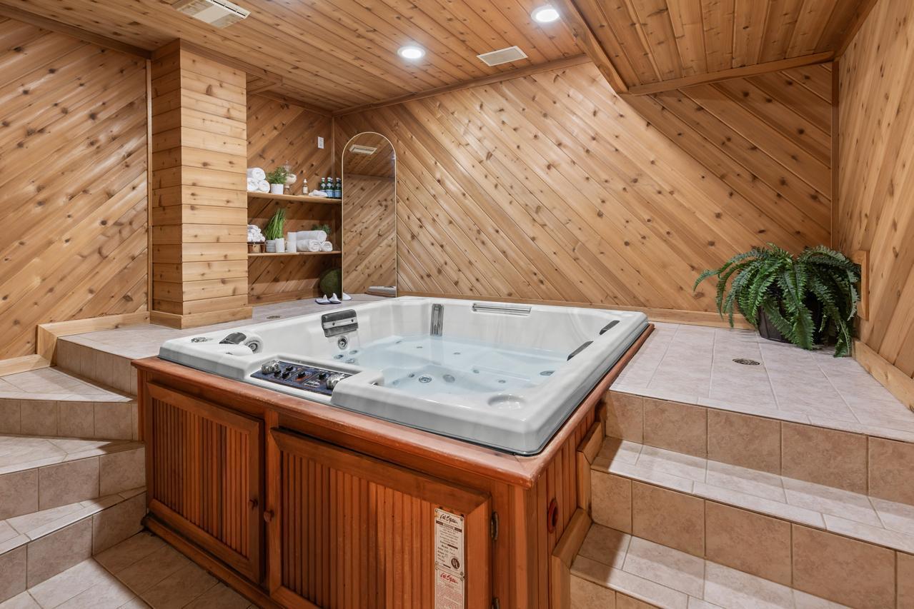 Chanhassen, Minnesota, 55317, United States, 5 Bedrooms Bedrooms, ,3 BathroomsBathrooms,Residential,For Sale,1926226