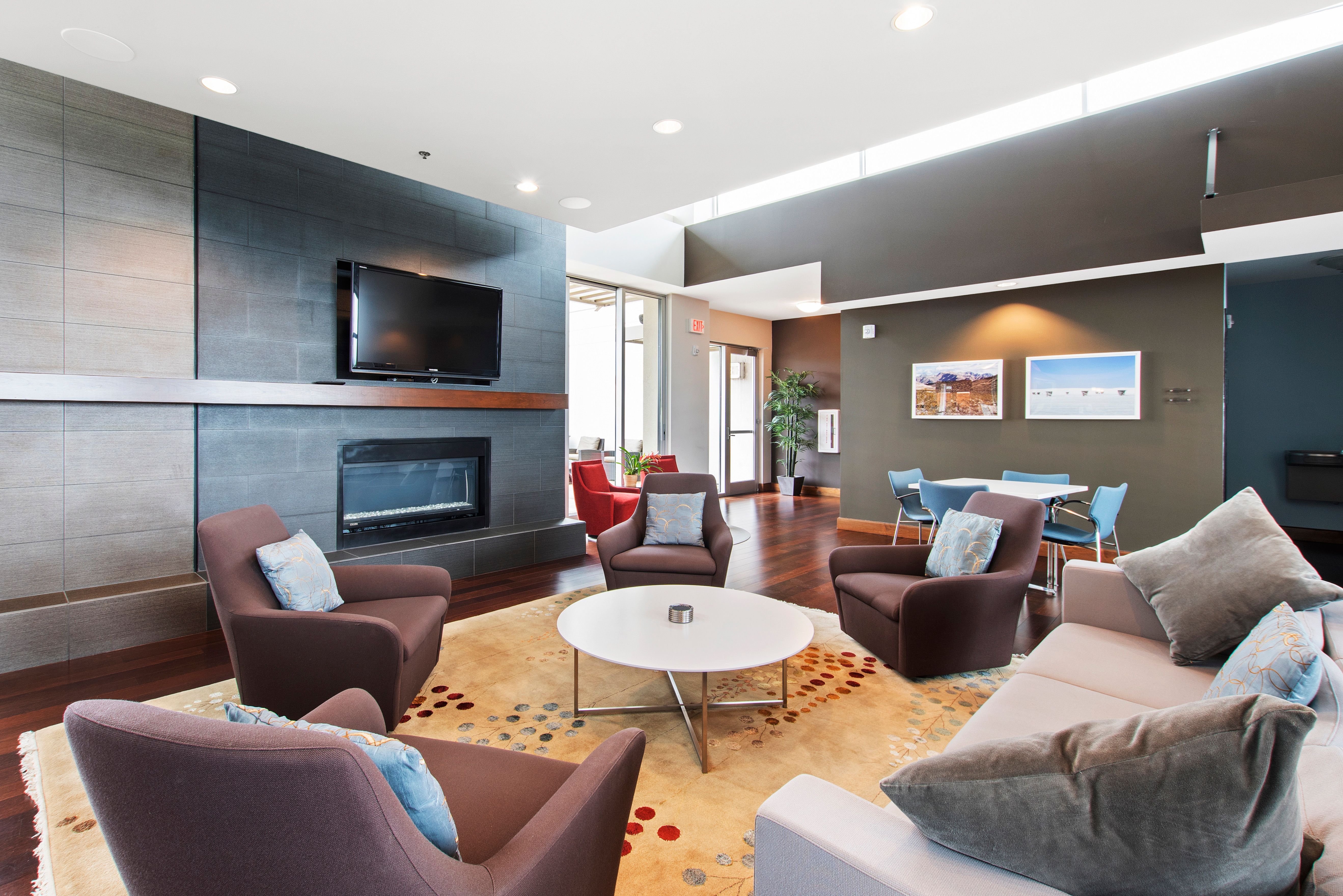  140 W. Franklin Street, Chapel Hill, NC 27514 - 物件實景