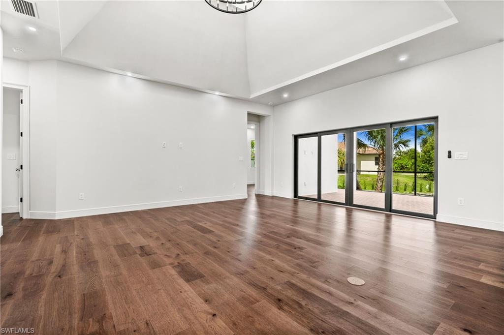Fort Myers, Florida, 33905, United States, 3 Bedrooms Bedrooms, ,3 BathroomsBathrooms,Residential,For Sale,1865209