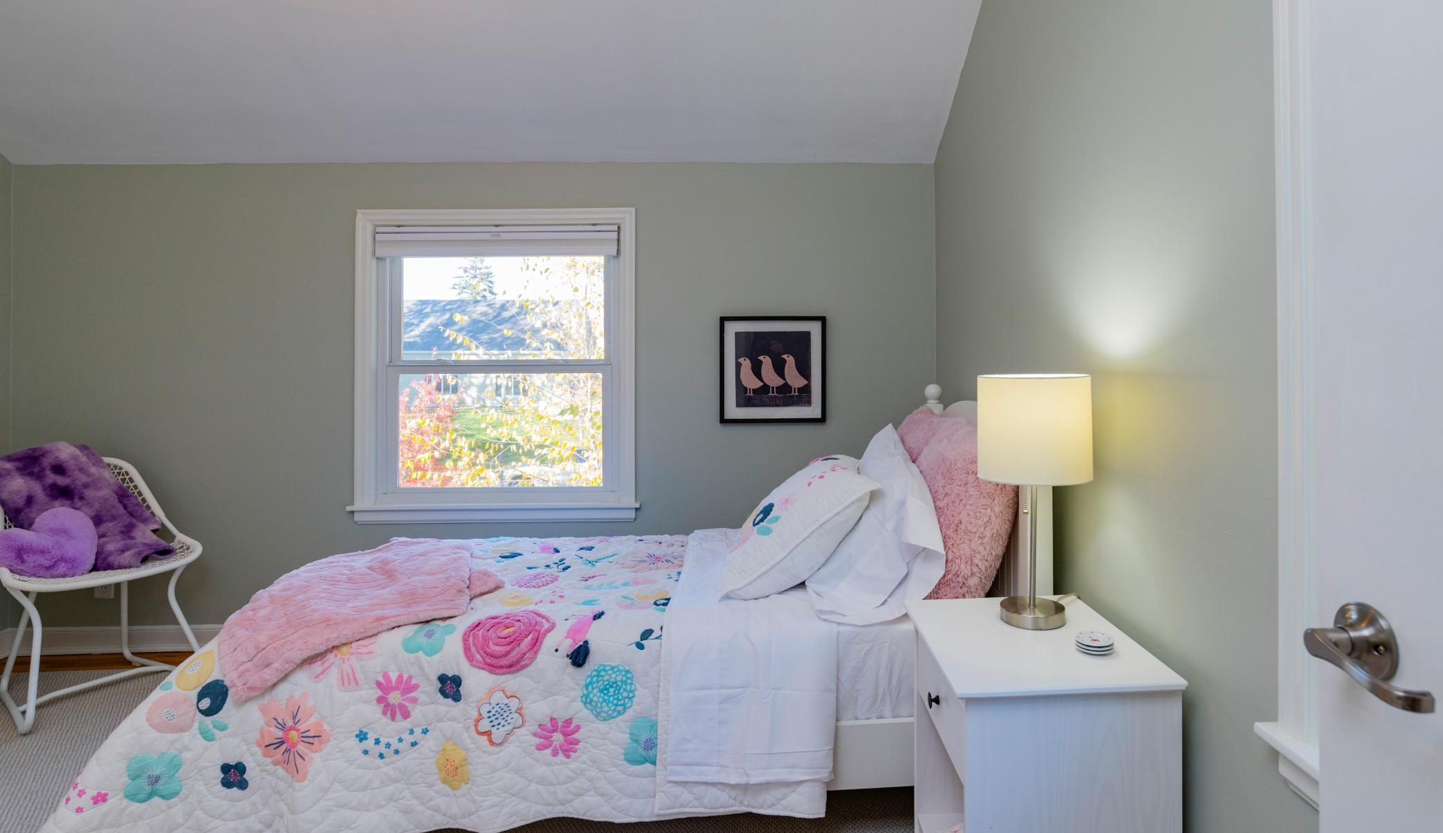 Saint Paul, Minnesota, 55116, United States, 3 Bedrooms Bedrooms, ,2 BathroomsBathrooms,Residential,For Sale,1987775