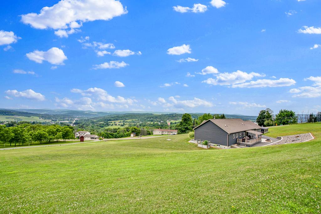 Wellsboro, Pennsylvania, 16901, United States, 3 Bedrooms Bedrooms, ,2 BathroomsBathrooms,Residential,For Sale,1921968