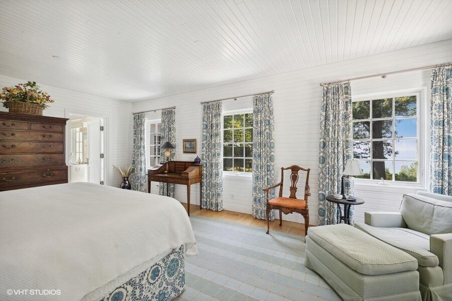 Lakeside, Michigan, 49116, United States, 3 Bedrooms Bedrooms, ,8 BathroomsBathrooms,Residential,For Sale,1785072