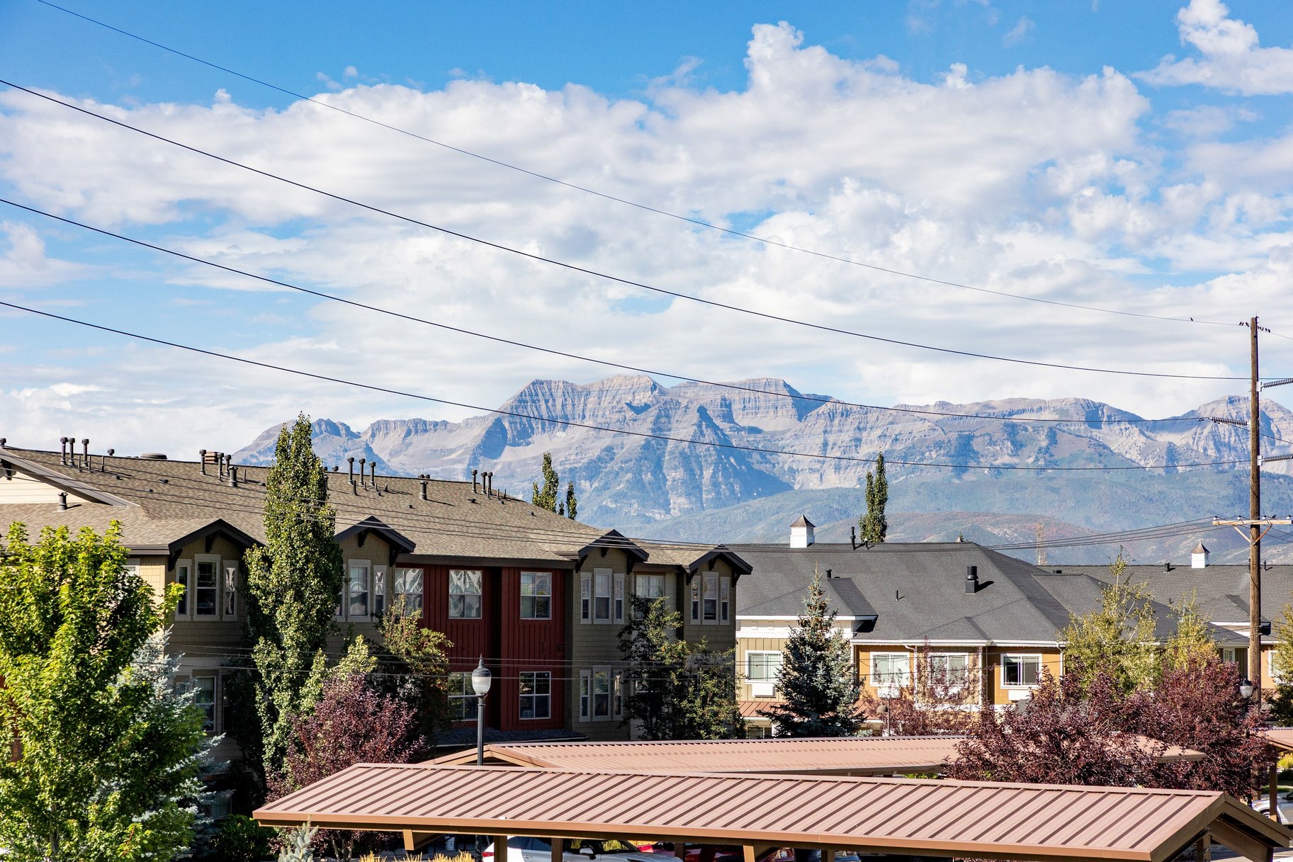  Heber City 3-Bed Condo  Rare Rental Status + Mountain Views - 物件實景