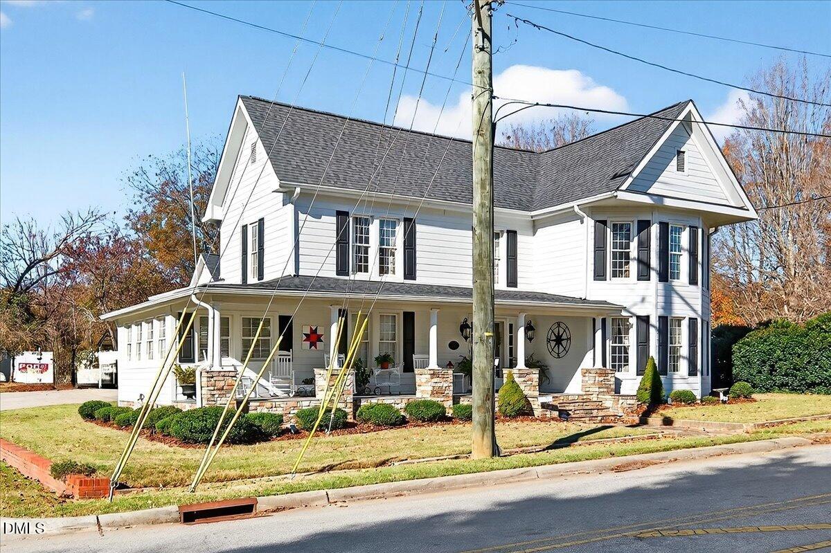 Youngsville, North Carolina, 27596, United States, 3 Bedrooms Bedrooms, ,3 BathroomsBathrooms,Residential,For Sale,1990196