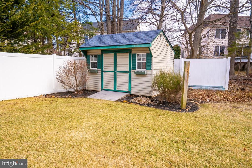 Monmouth Junction, New Jersey, 08852, United States, 4 Bedrooms Bedrooms, ,3 BathroomsBathrooms,Residential,For Sale,1869569