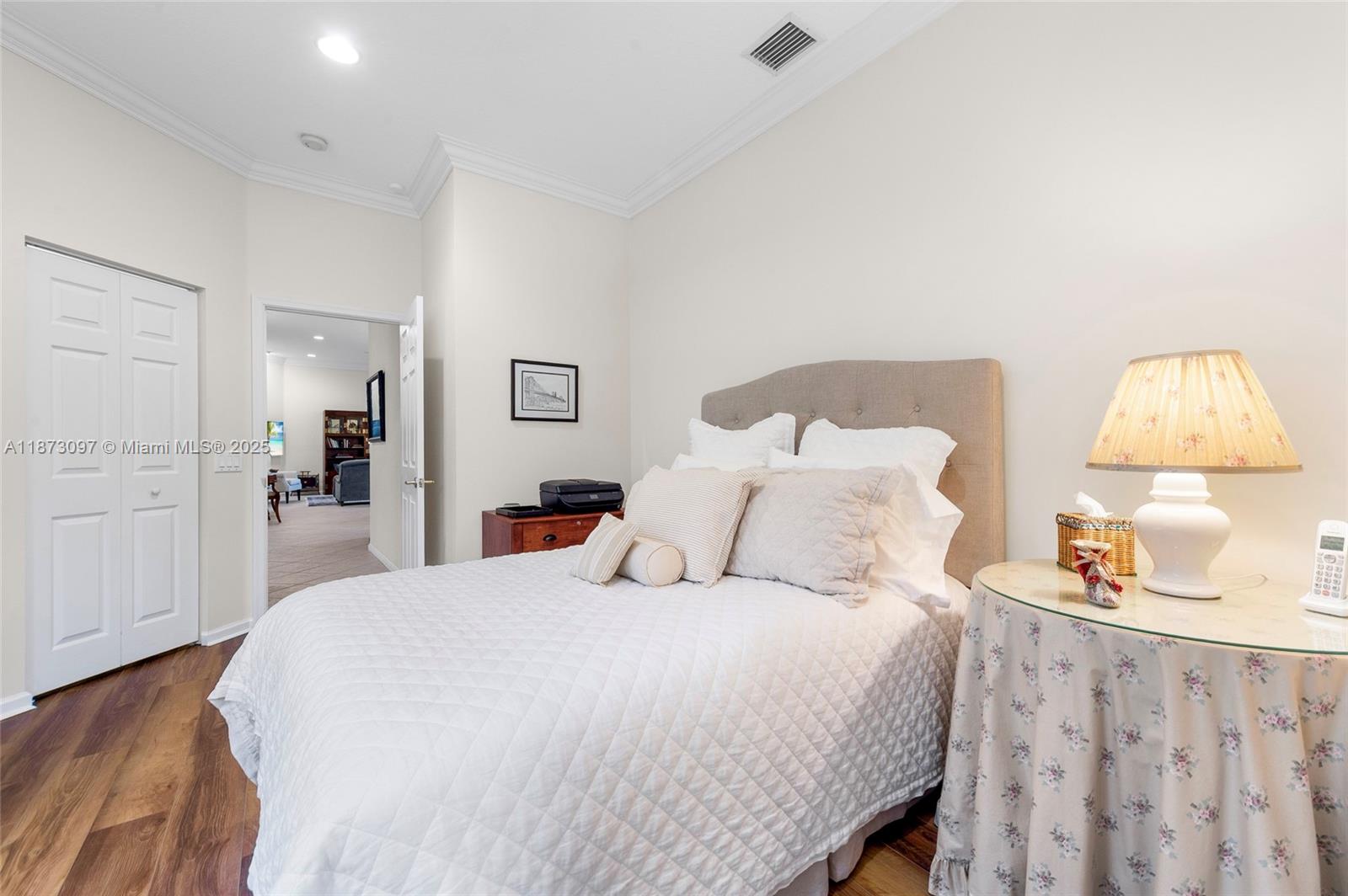 Weston, Florida, 33327, United States, 3 Bedrooms Bedrooms, ,3 BathroomsBathrooms,Residential,For Sale,1942186