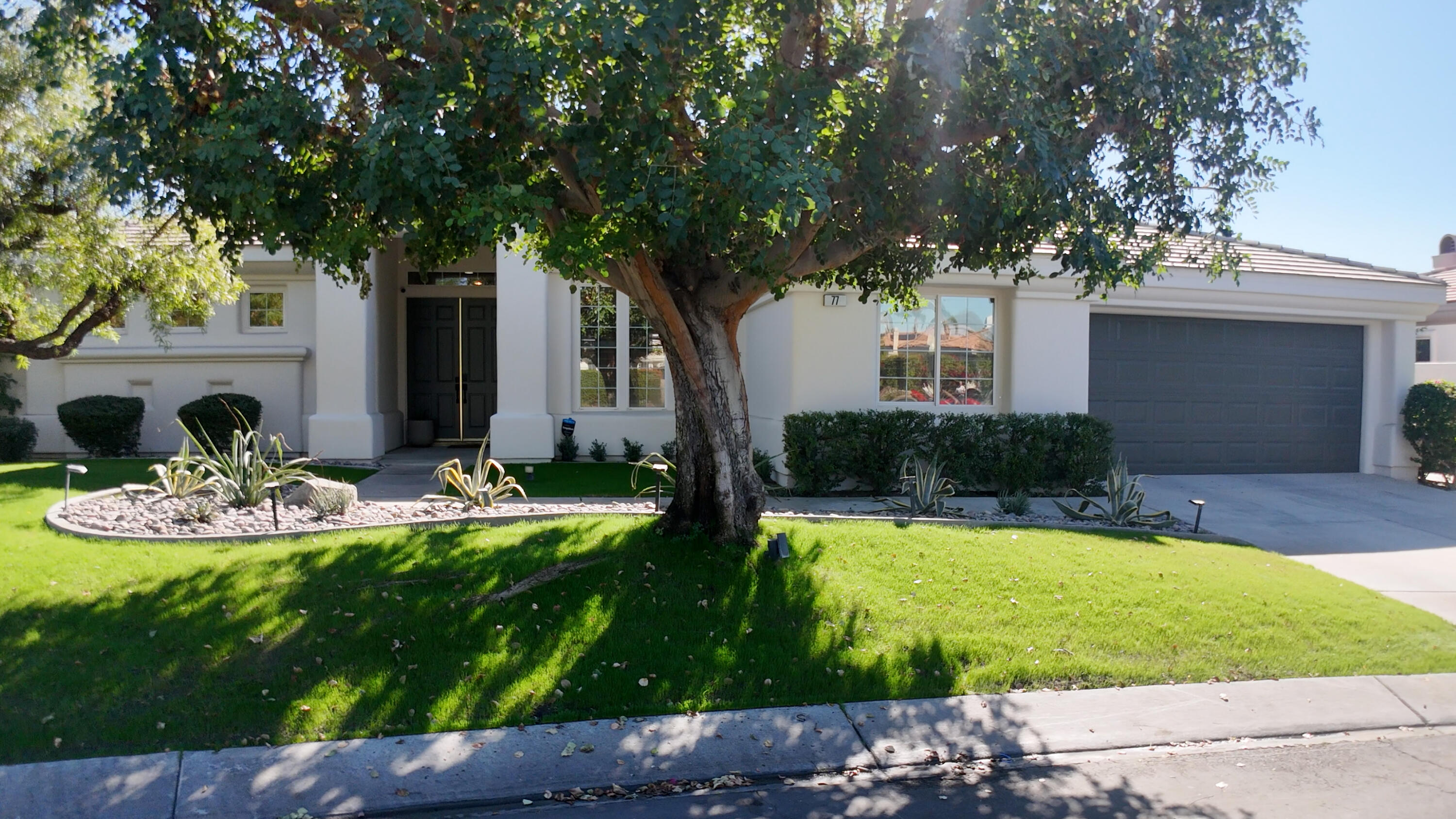 Rancho Mirage, California, 92270, United States, 3 Bedrooms Bedrooms, ,3 BathroomsBathrooms,Residential,For Sale,1991042