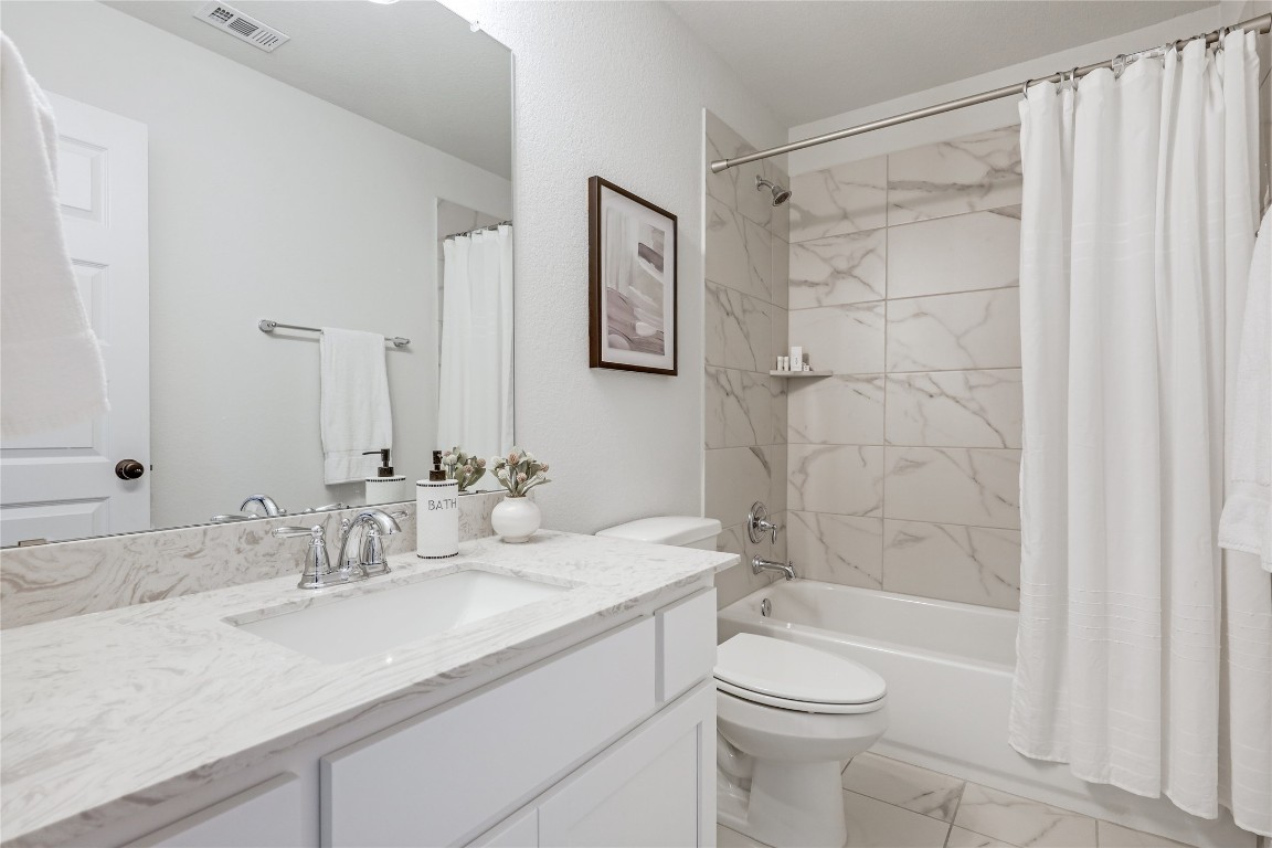 Jonestown, Texas, 78645, United States, 4 Bedrooms Bedrooms, ,5 BathroomsBathrooms,Residential,For Sale,1793666
