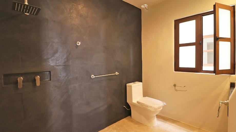 Pátzcuaro, Michoacán de Ocampo, 61606, Mexico, 5 Bedrooms Bedrooms, ,3 BathroomsBathrooms,Residential,For Sale,1729660