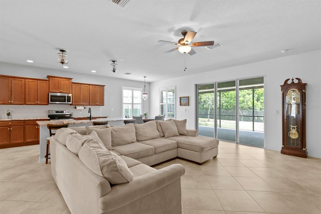 Lutz, Florida, 33558, United States, 4 Bedrooms Bedrooms, ,2 BathroomsBathrooms,Residential,For Sale,1760226