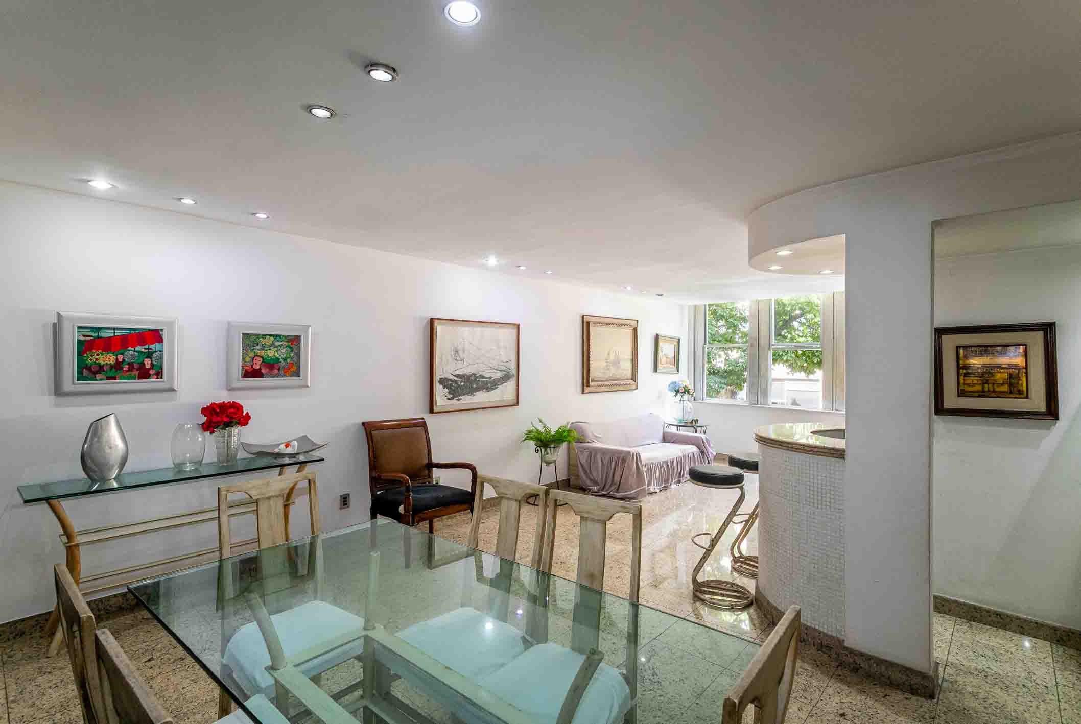  Three-bedroom residence one block from Leblon Beach - 物件實景