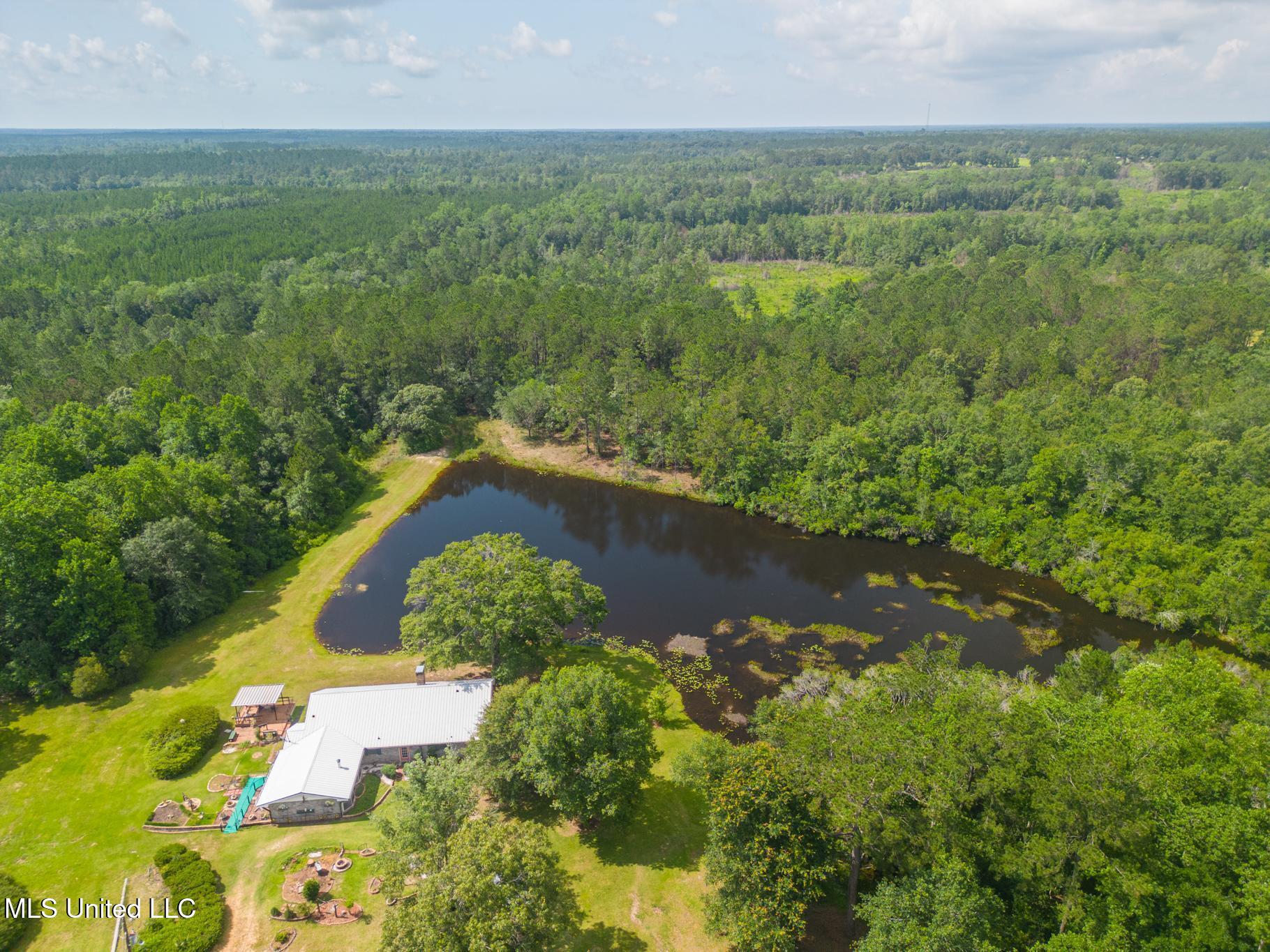 Pass Christian, Mississippi, 39571, United States, 3 Bedrooms Bedrooms, ,2 BathroomsBathrooms,Residential,For Sale,1874692