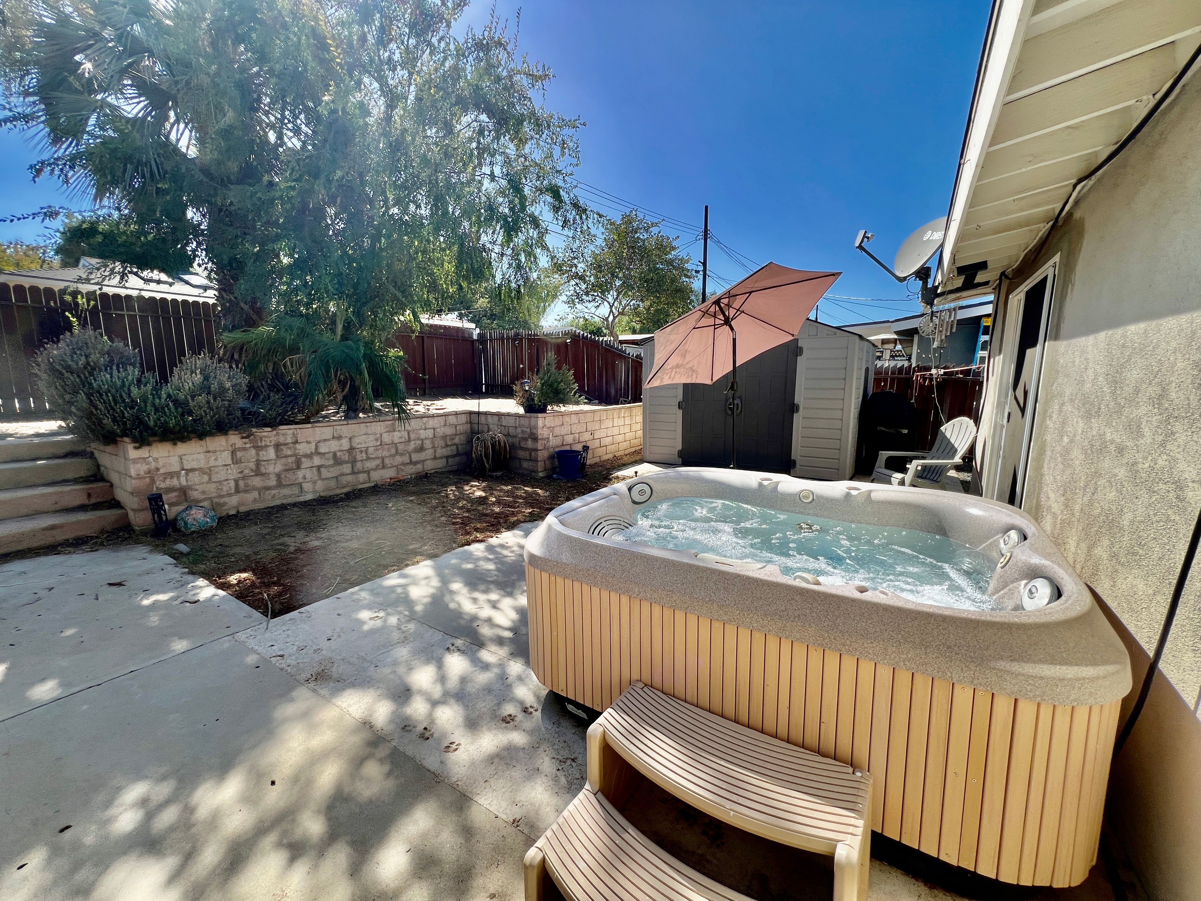  928 Bluecrest Street , Corona , CA 92882 - 物件實景