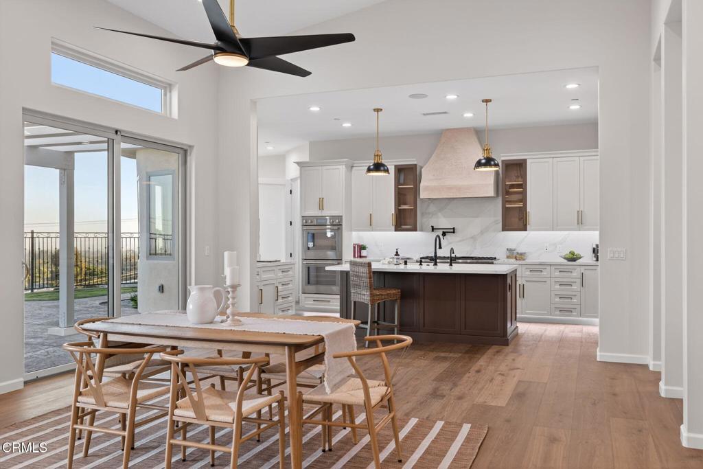 Ventura, California, 93003, United States, 4 Bedrooms Bedrooms, ,4 BathroomsBathrooms,Residential,For Sale,1912108