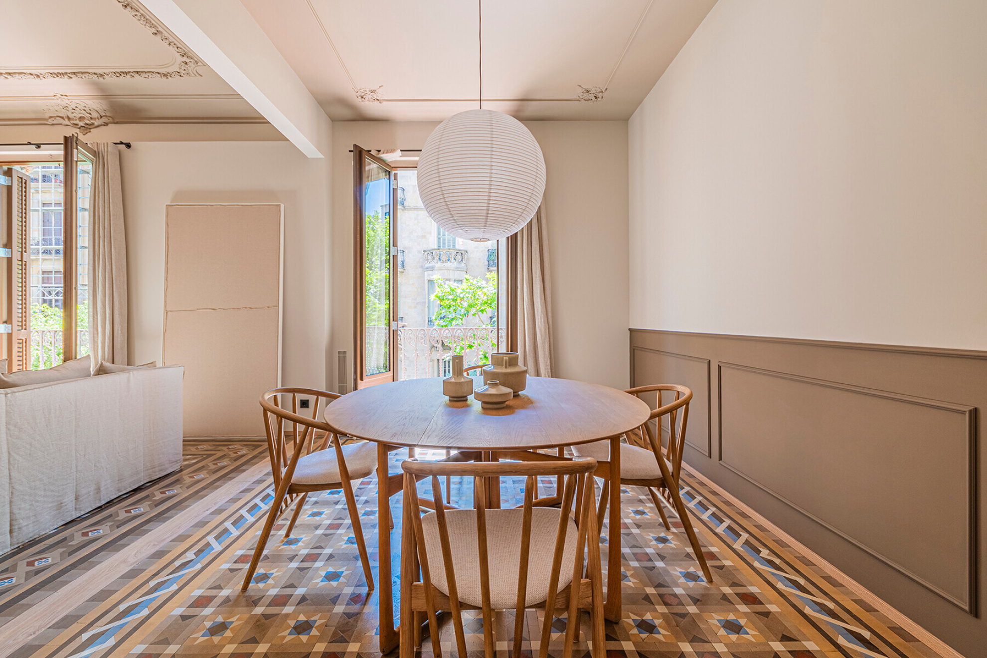  Refurbished modernist apartment in Eixample with luxury finishes - 物件實景
