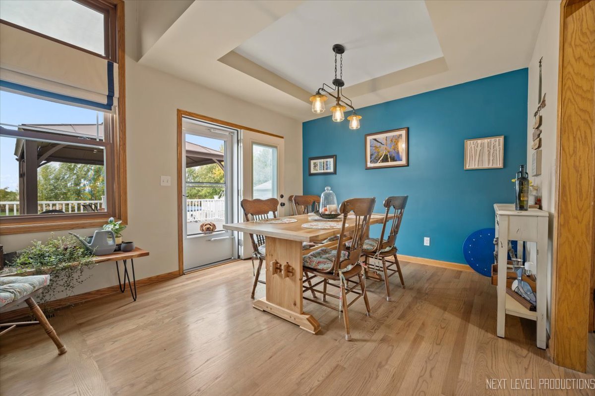 Leland, Illinois, 60531, United States, 3 Bedrooms Bedrooms, ,3 BathroomsBathrooms,Residential,For Sale,1980976