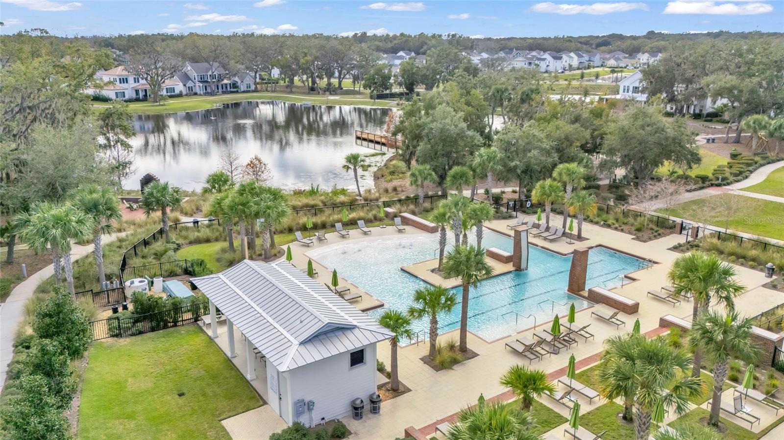 WINTER GARDEN, Florida, 34787, United States, 4 Bedrooms Bedrooms, ,4 BathroomsBathrooms,Residential,For Sale,2014519