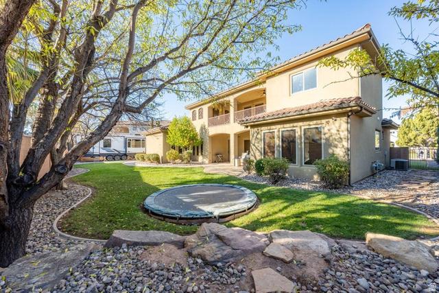 St. George, Utah, 84790, United States, 5 Bedrooms Bedrooms, ,4 BathroomsBathrooms,Residential,For Sale,2005572