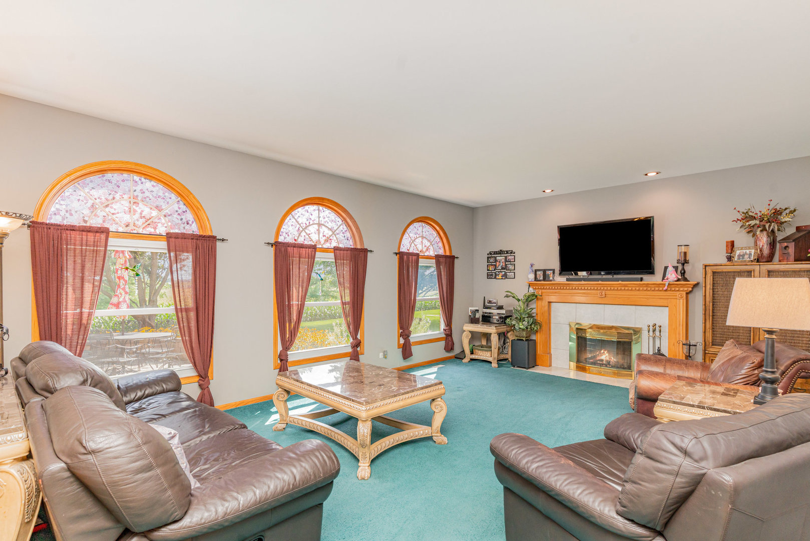 Mokena, Illinois, 60448, United States, 4 Bedrooms Bedrooms, ,4 BathroomsBathrooms,Residential,For Sale,2013568