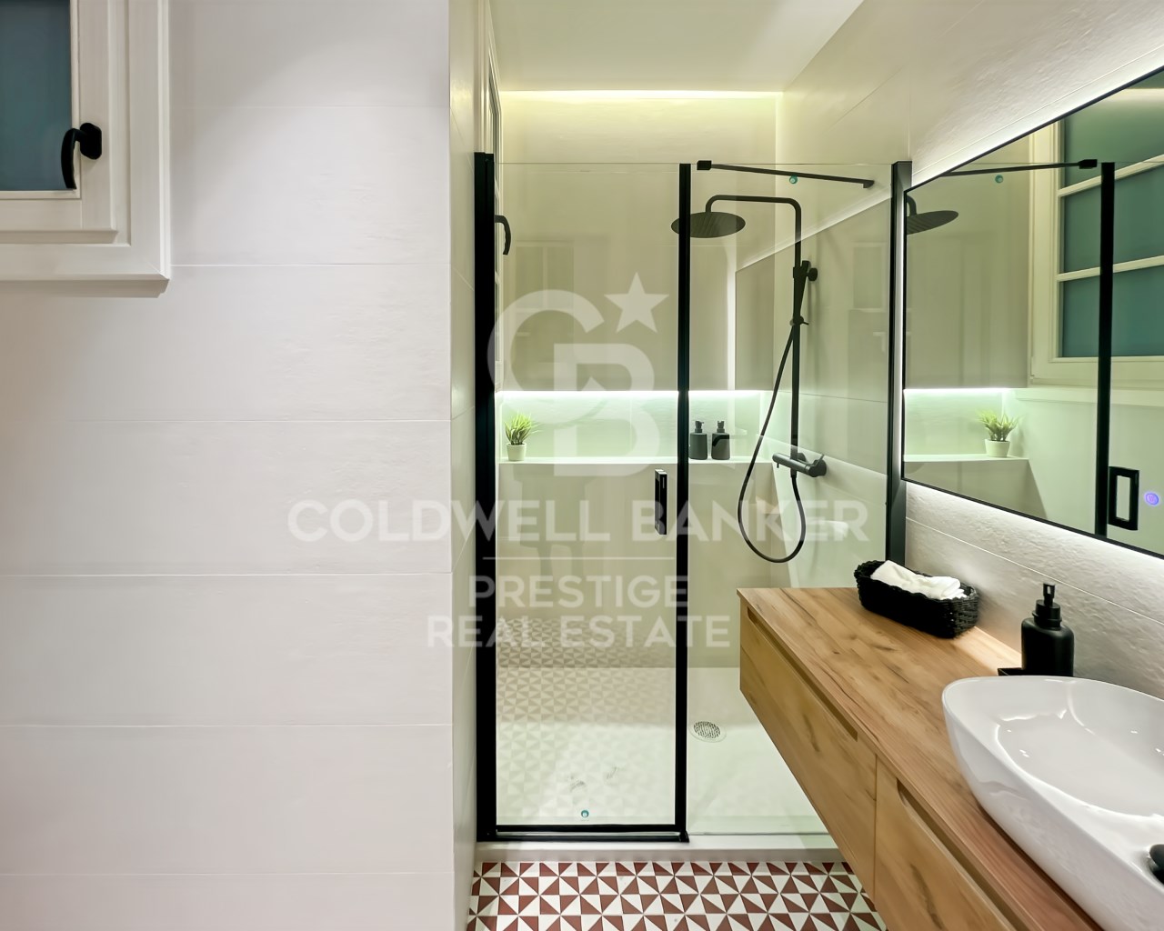 Barcelona, Catalonia, ES, 3 Bedrooms Bedrooms, ,2 BathroomsBathrooms,Residential,For Sale,1707361