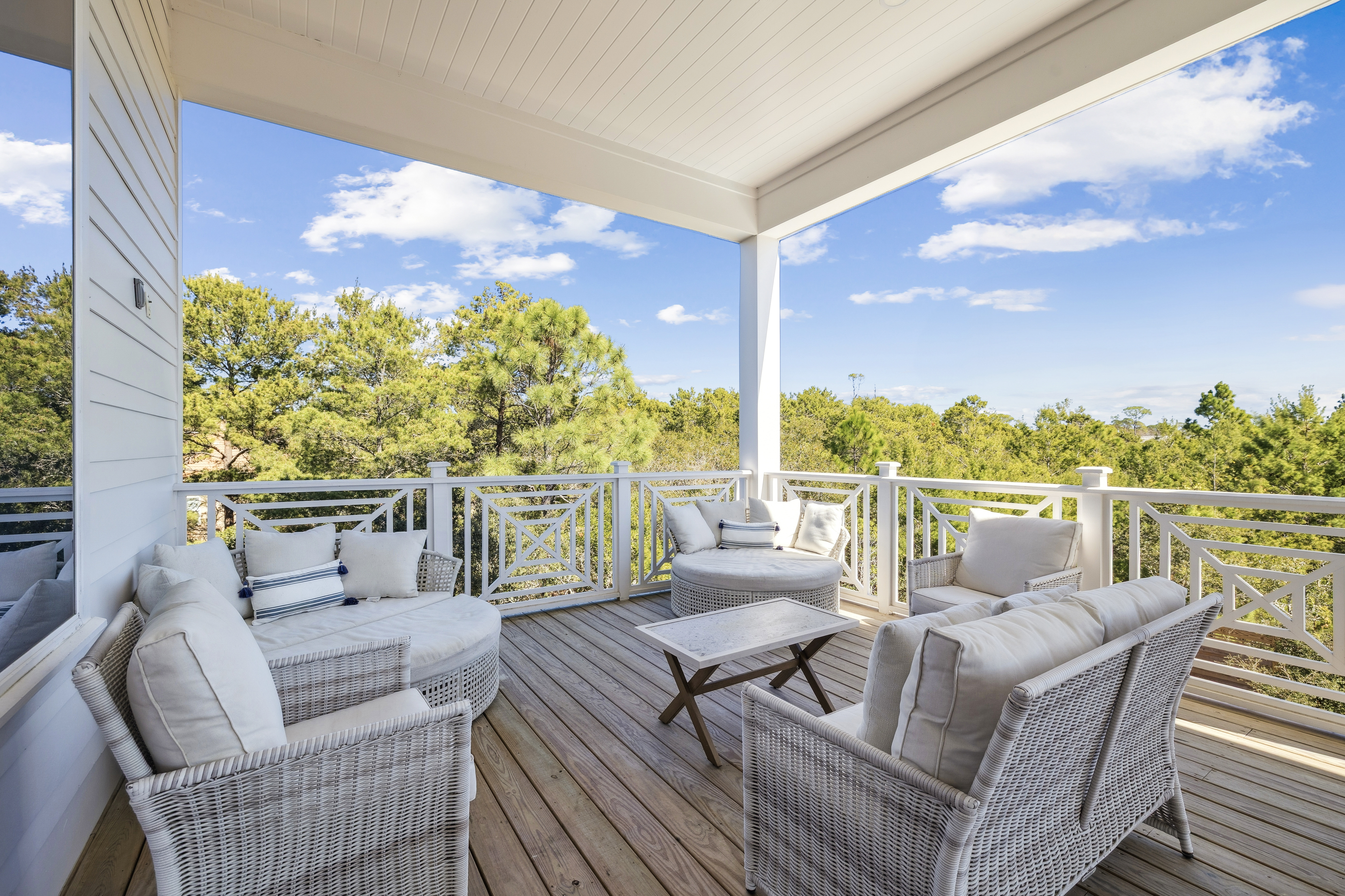  Contemporary Coastal Retreat With Deeded Beach Access - 物件實景