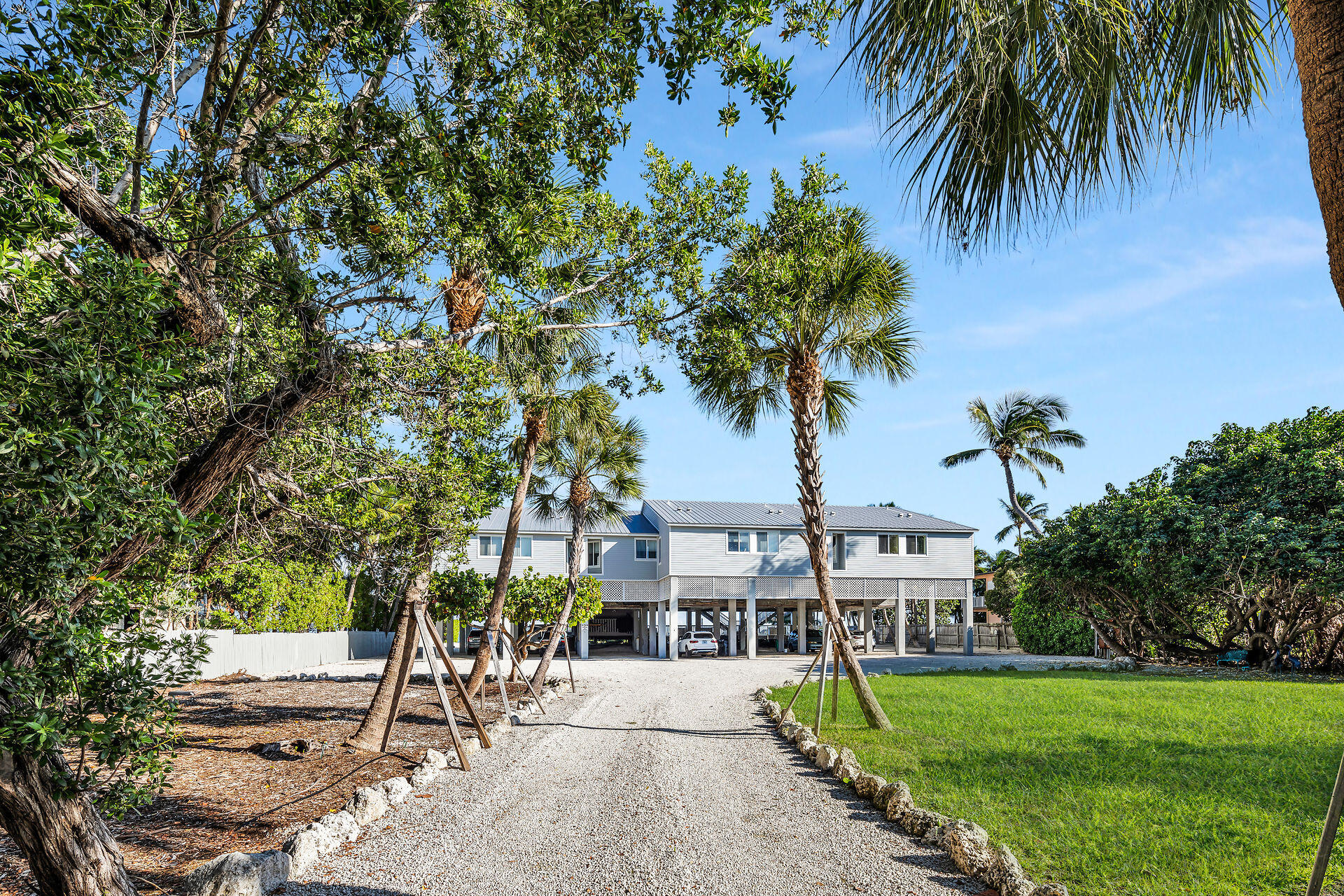 75811 Overseas Highway, 1, ISLAMORADA, Florida, 33036, United States, 3 Bedrooms Bedrooms, ,2 BathroomsBathrooms,Residential,For Sale,75811 Overseas Highway, 1,1673430