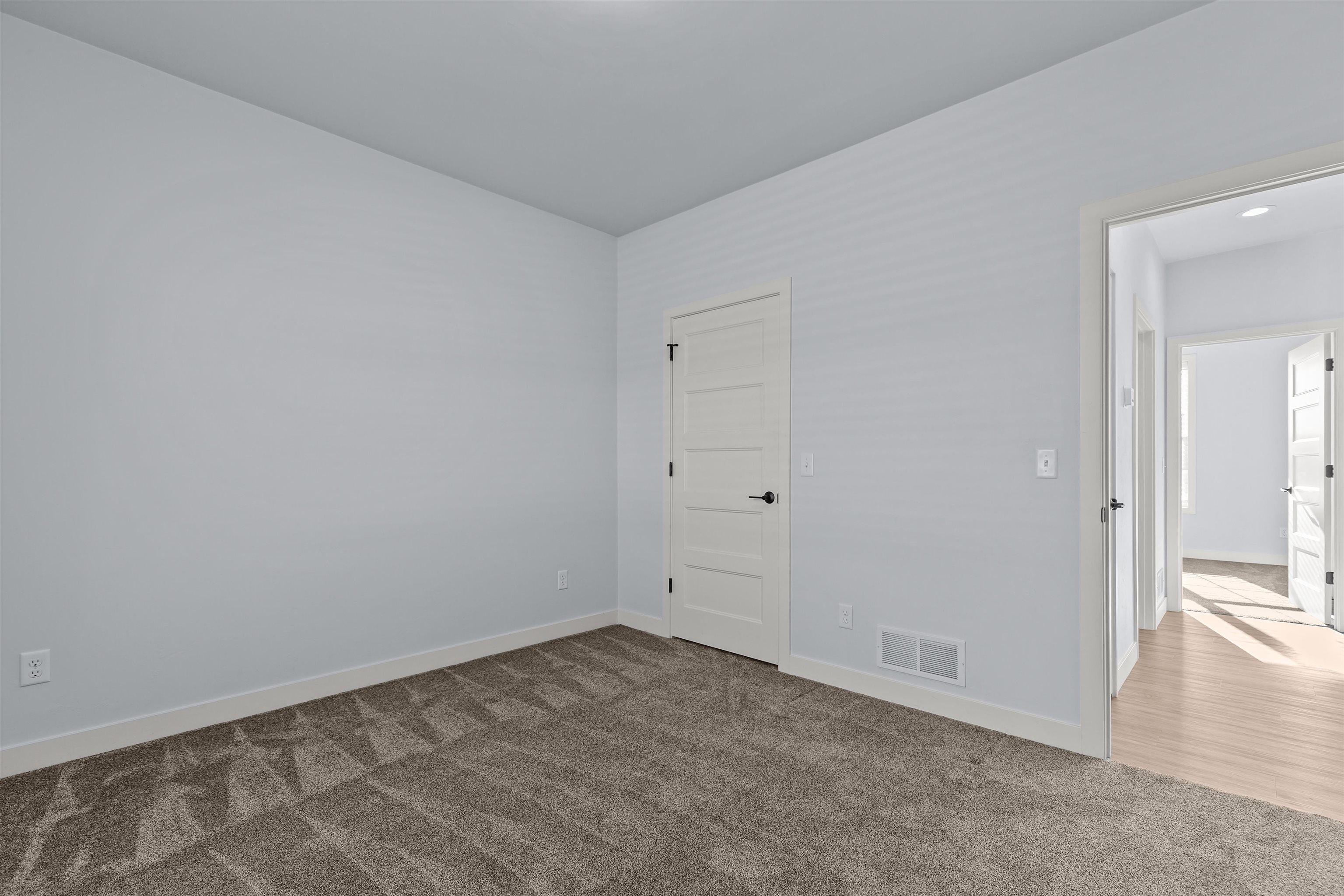 Greenville, Wisconsin, 54942, United States, 4 Bedrooms Bedrooms, ,4 BathroomsBathrooms,Residential,For Sale,1995419