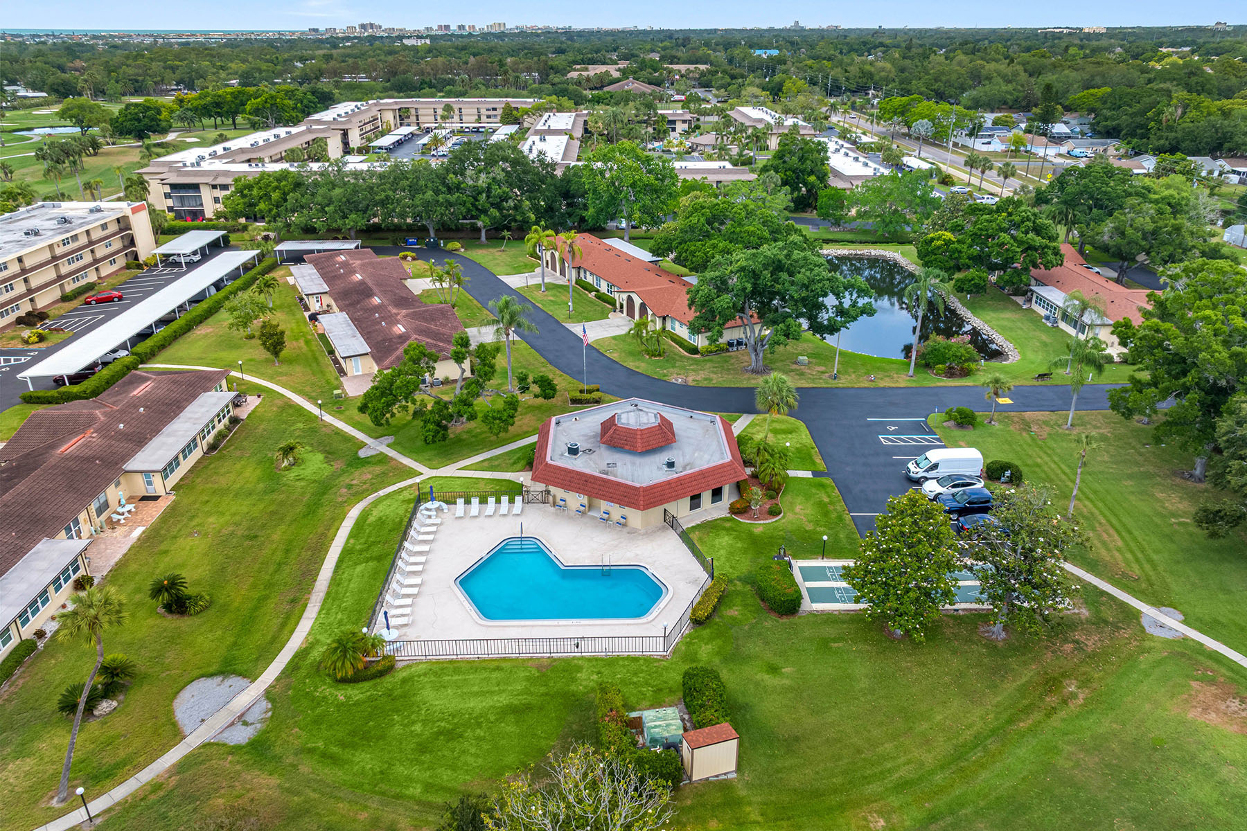  VILLAS CAPRI CONDO - 物件實景