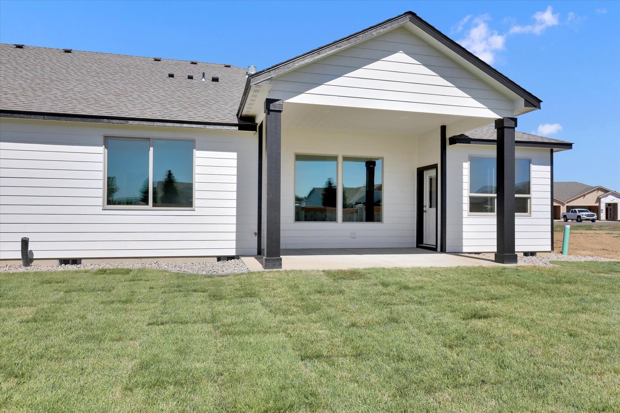 Deer Park, Washington, 99006, United States, 3 Bedrooms Bedrooms, ,2 BathroomsBathrooms,Residential,For Sale,1963101