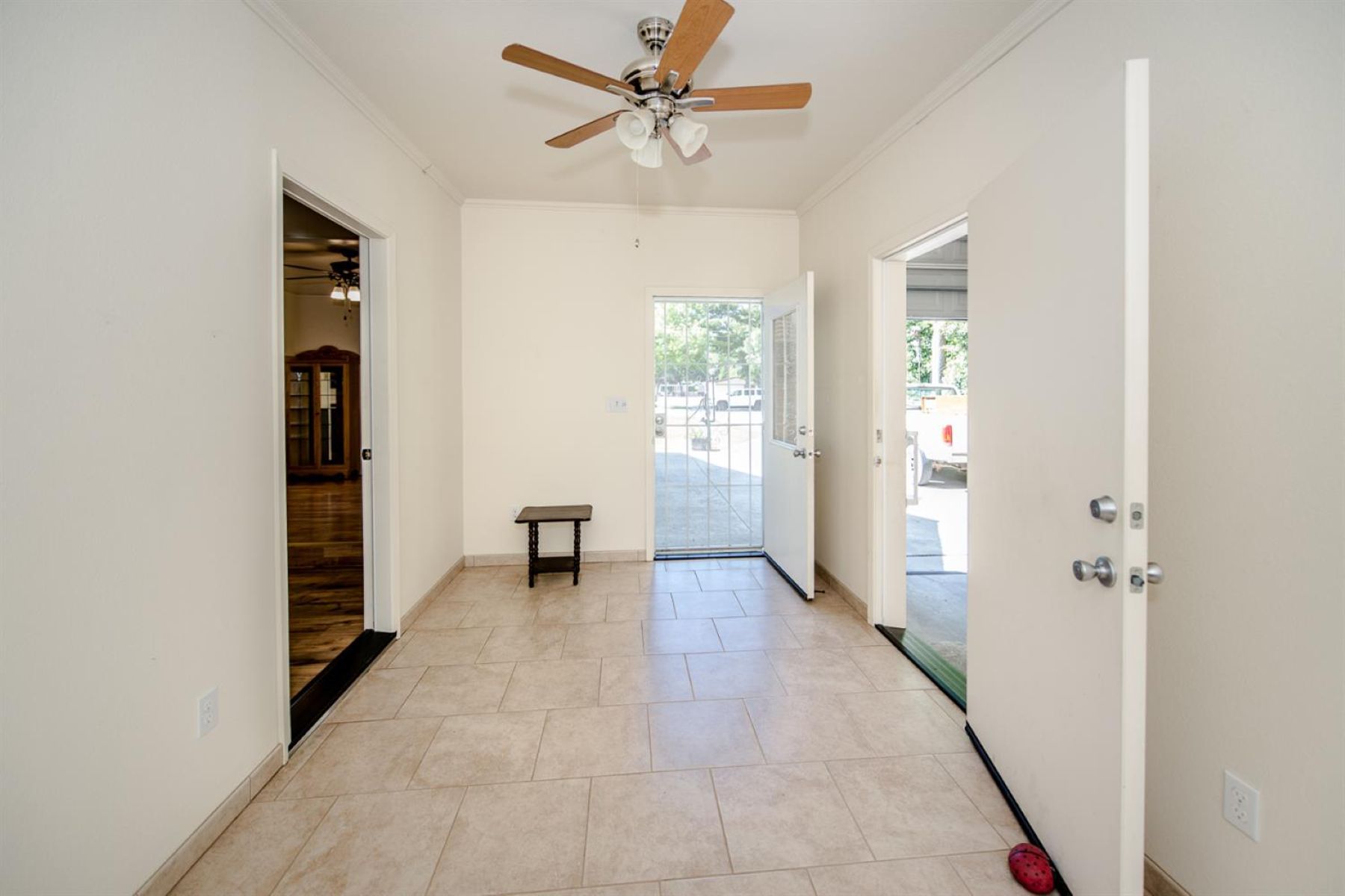 815 Woodland Avenue, Woodland, CA 95695 - 物件實景