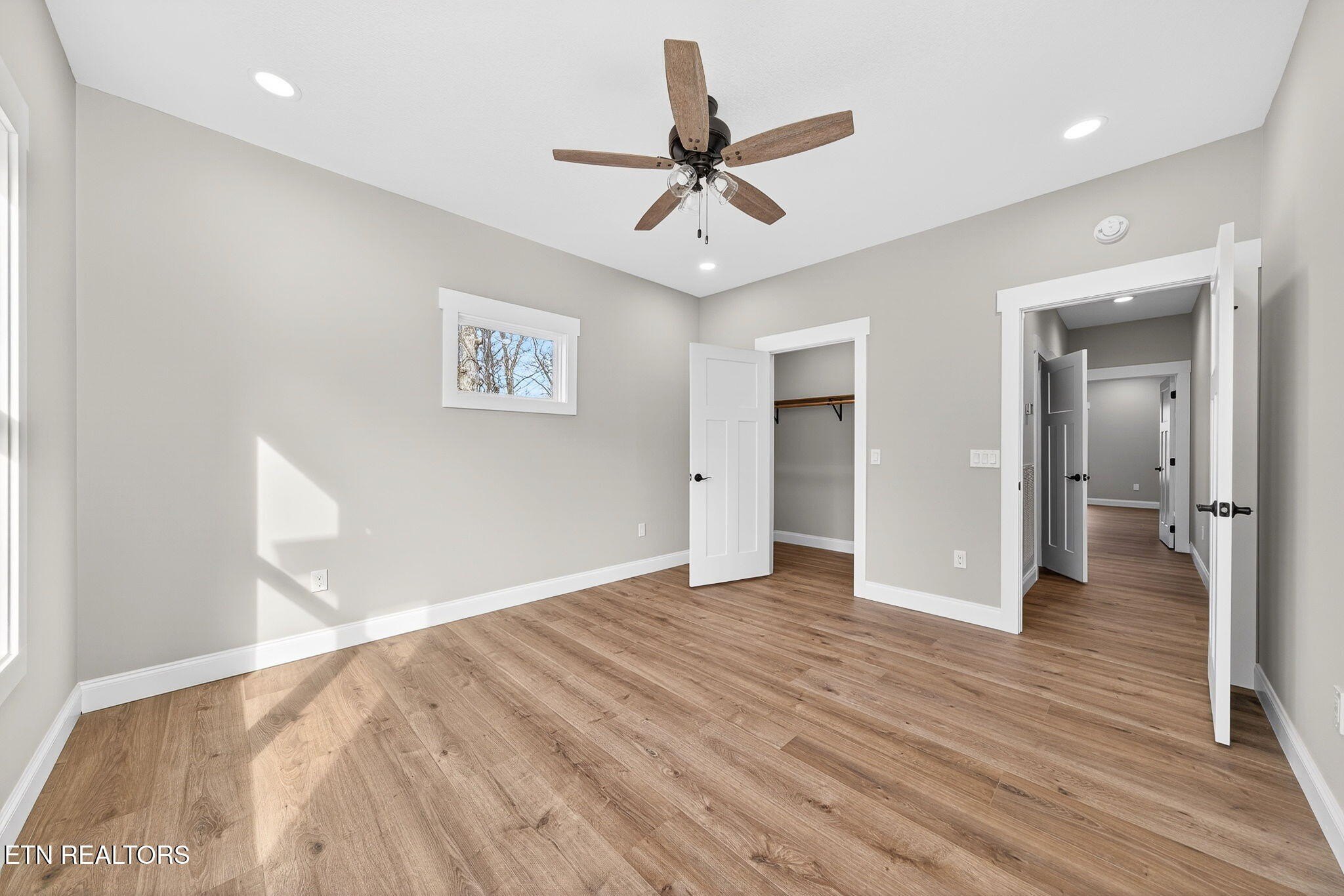 Crossville, Tennessee, 38558, United States, 3 Bedrooms Bedrooms, ,2 BathroomsBathrooms,Residential,For Sale,1989855