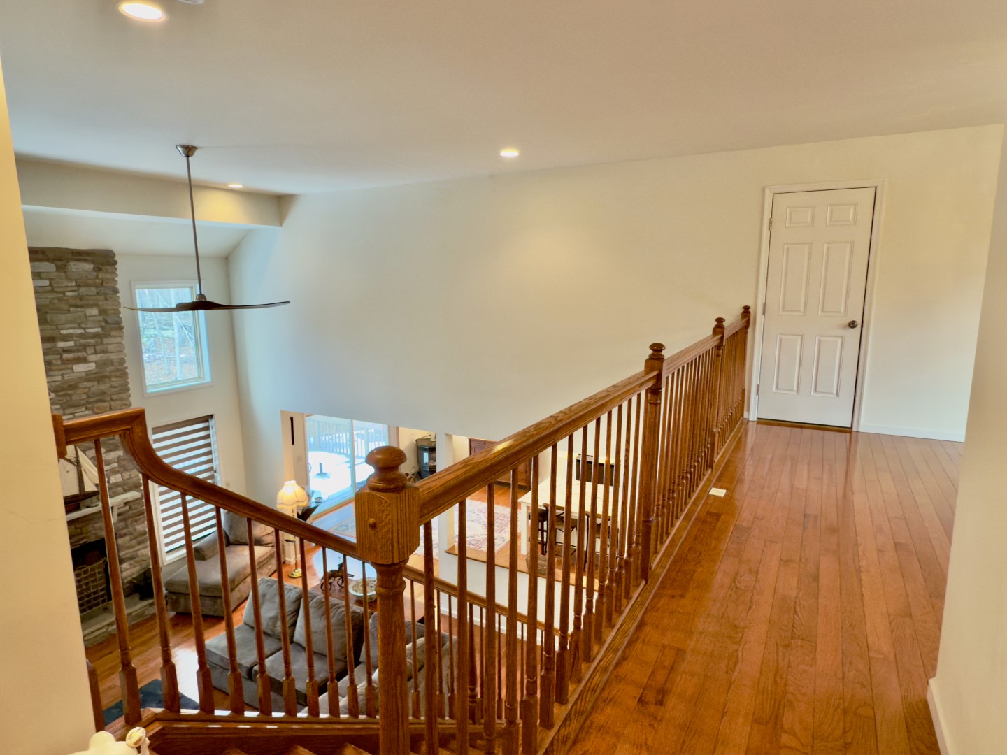 Hawley, Pennsylvania, 18428, United States, 3 Bedrooms Bedrooms, ,2 BathroomsBathrooms,Residential,For Sale,1995739