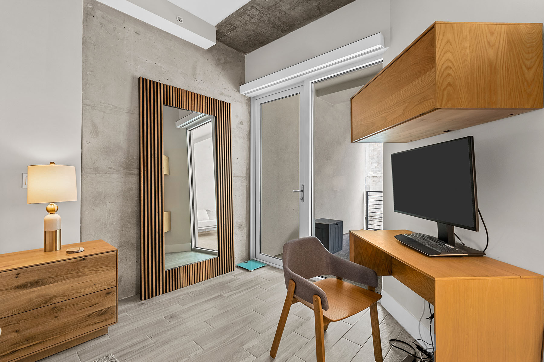  332 COCOANUT CONDOMINIUM - 物件實景