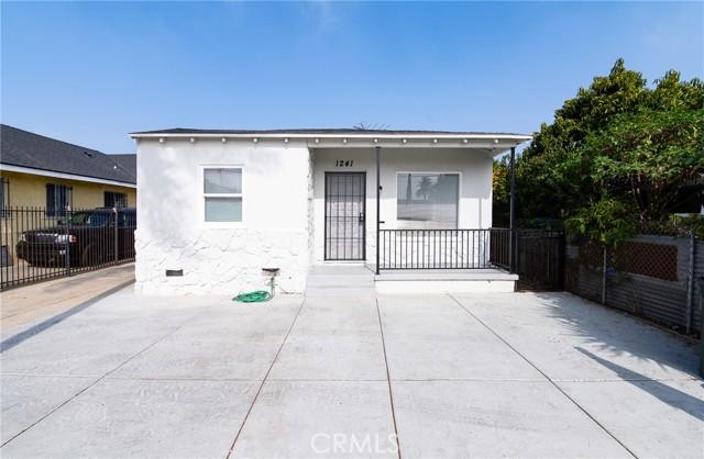 Los Angeles, California, 90044, United States, 3 Bedrooms Bedrooms, ,1 BathroomBathrooms,Residential,For Sale,1986044