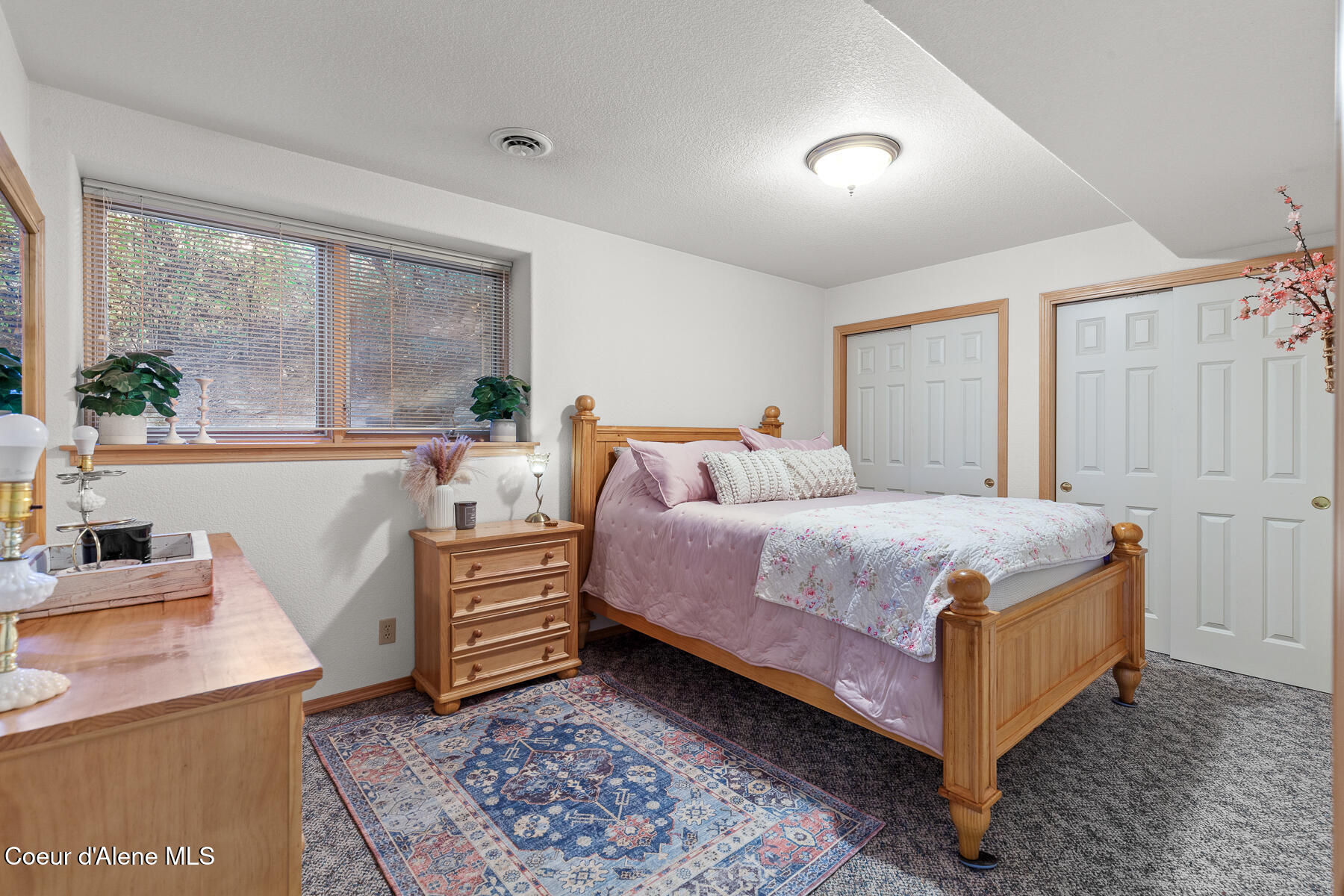 Hayden, Idaho, 83835, United States, 6 Bedrooms Bedrooms, ,5 BathroomsBathrooms,Residential,For Sale,1983867